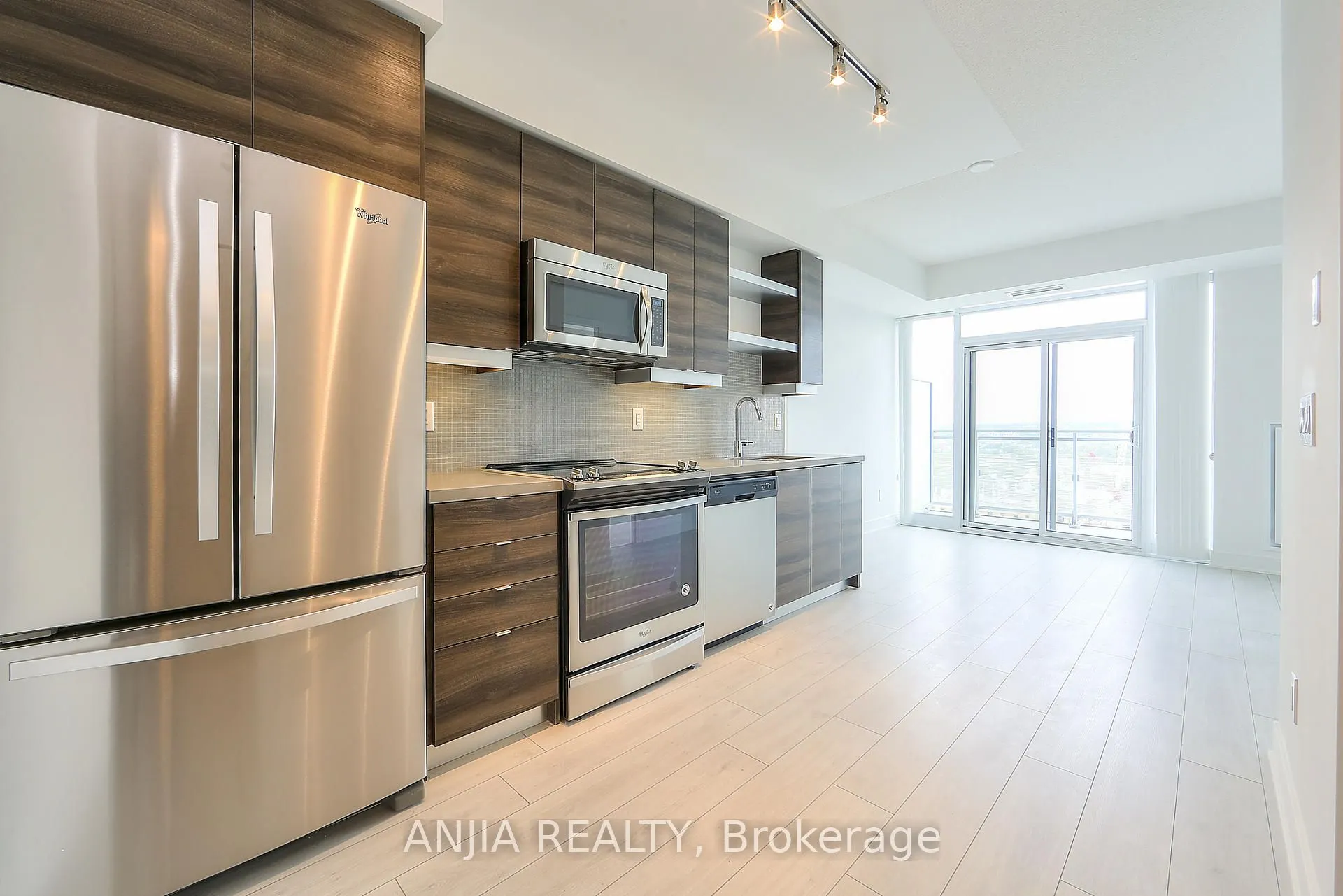 525 Adelaide Street W, #PH11