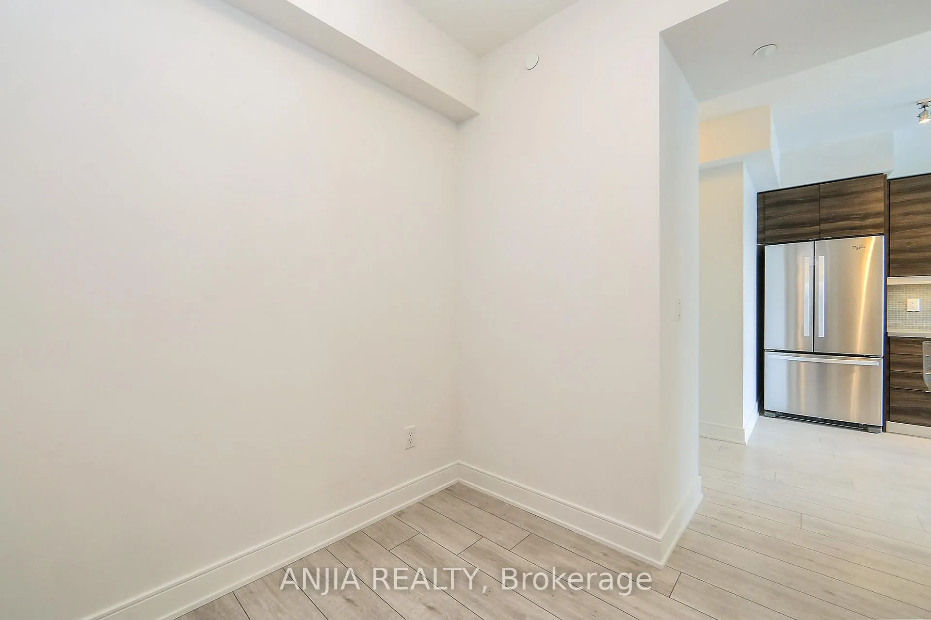 525 Adelaide Street W, #PH11