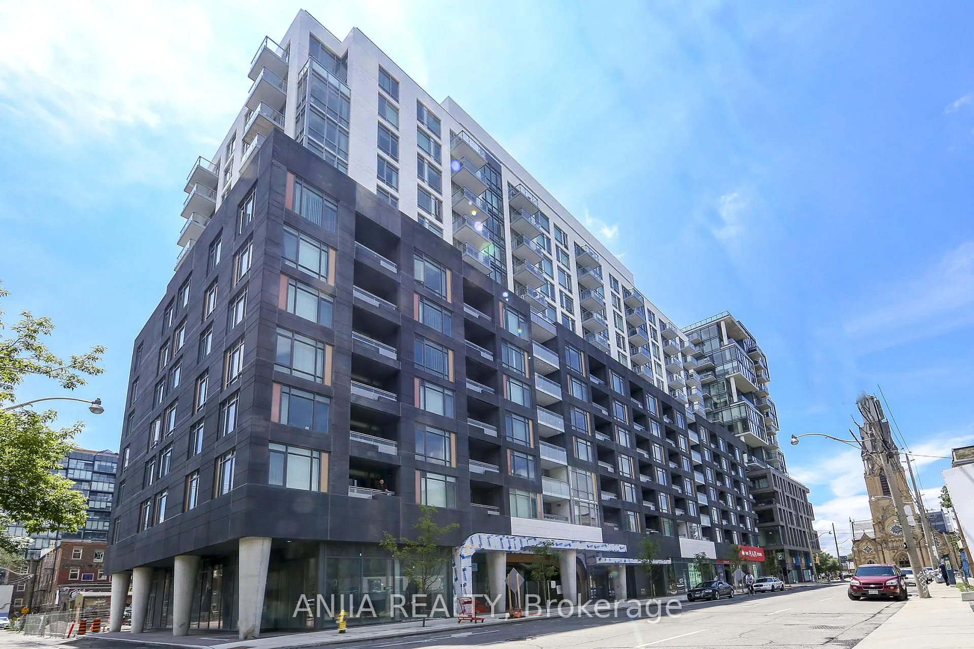 525 Adelaide Street W, #PH11