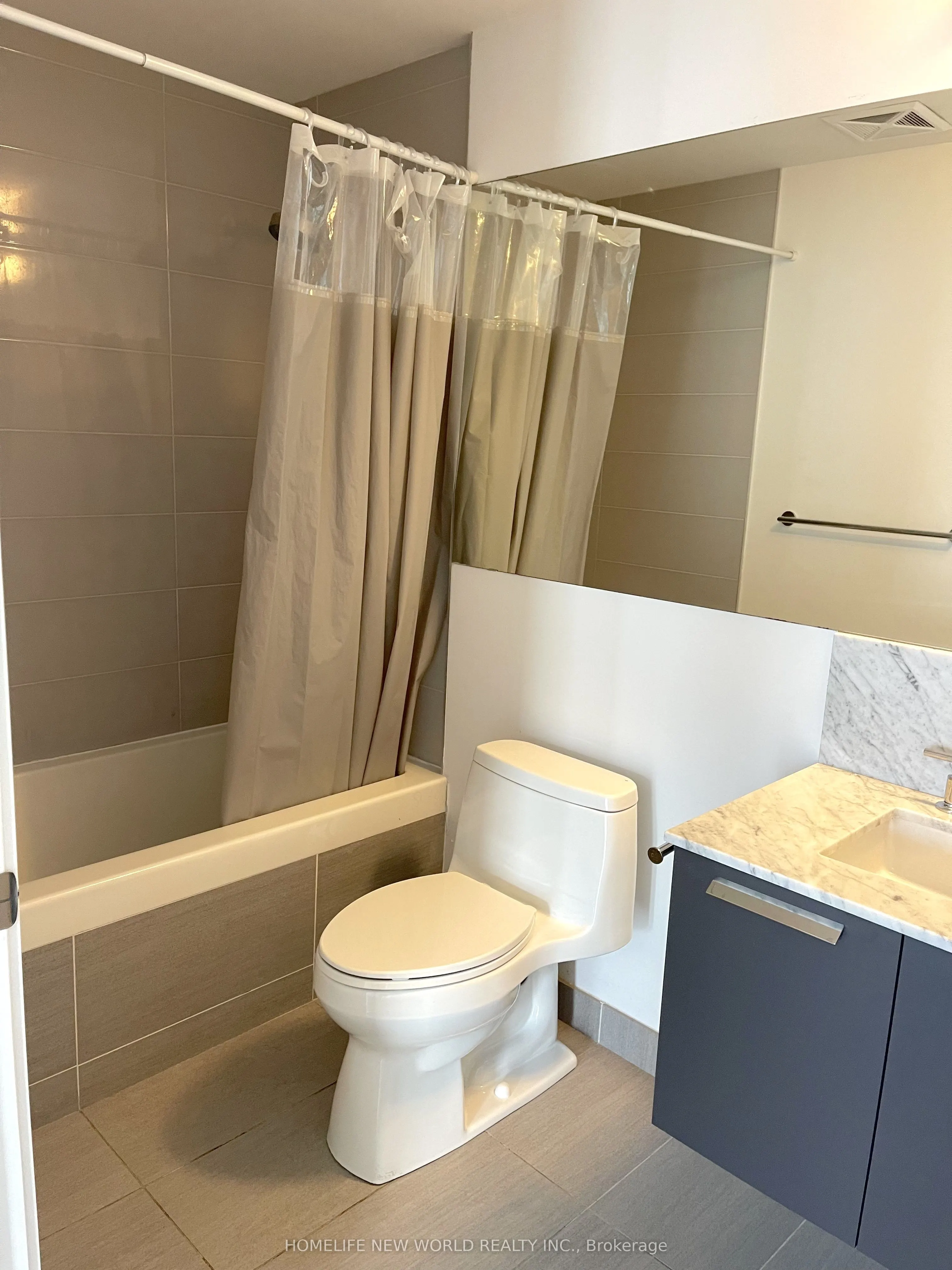 50 Charles Street E, #3109