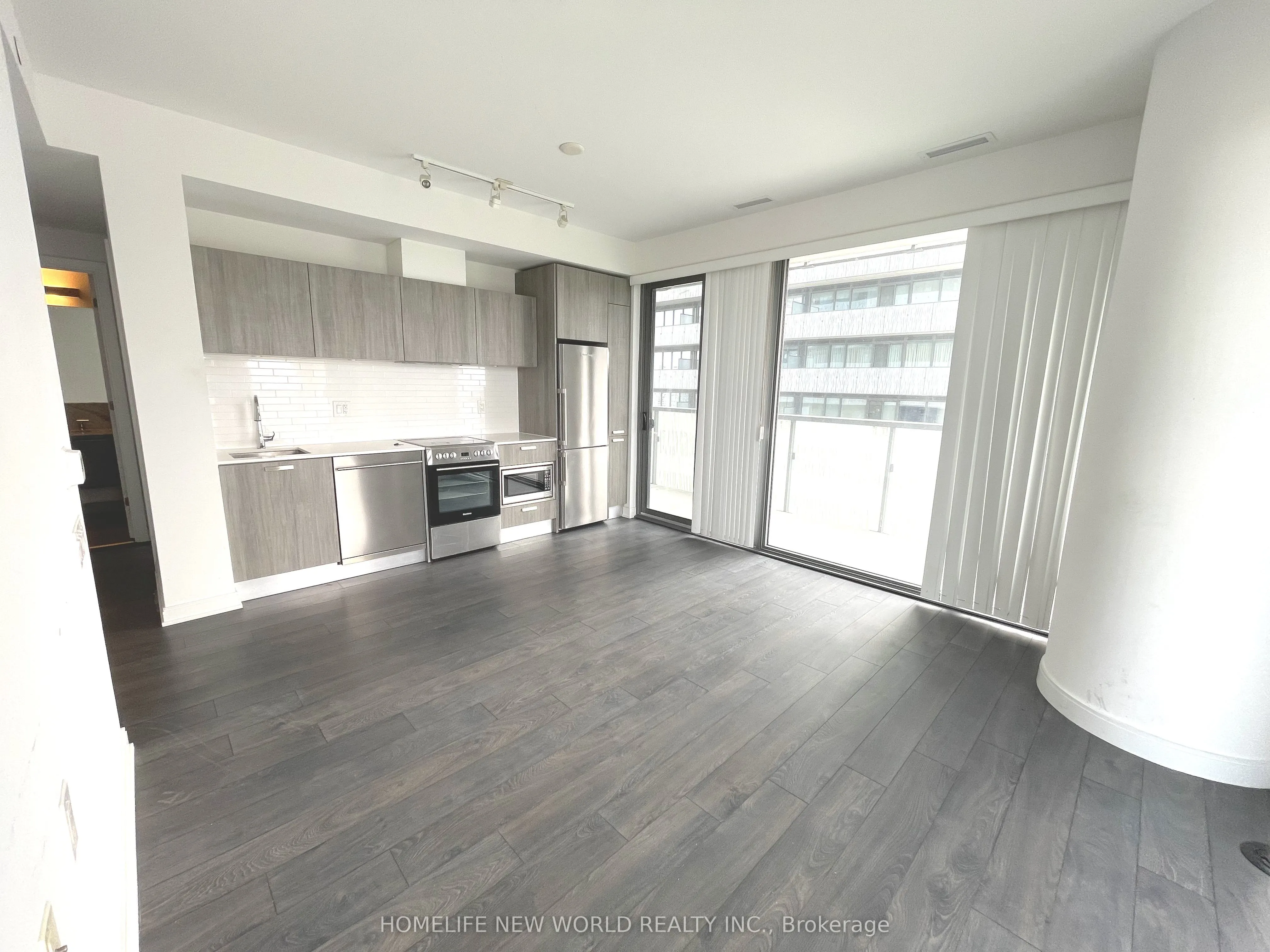50 Charles Street E, #3109