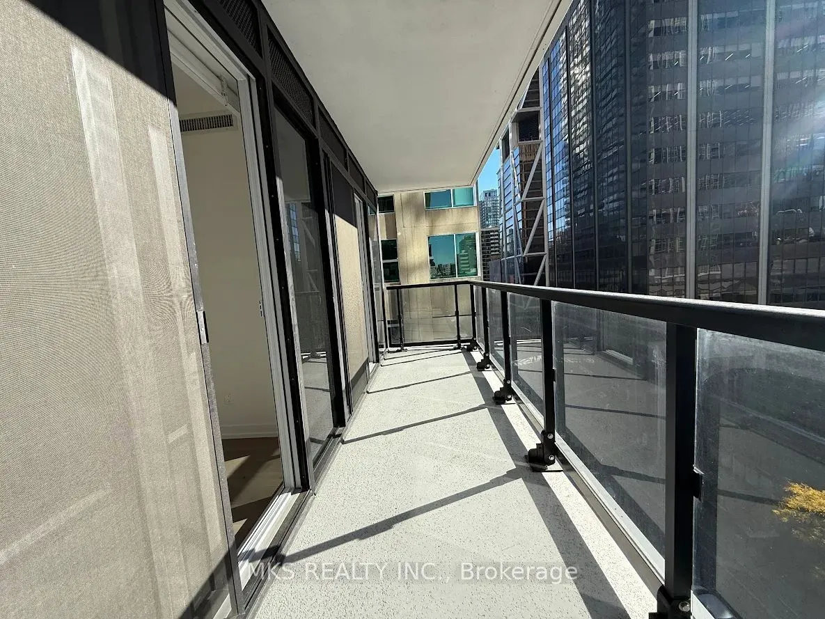 771 Yonge Street, #801