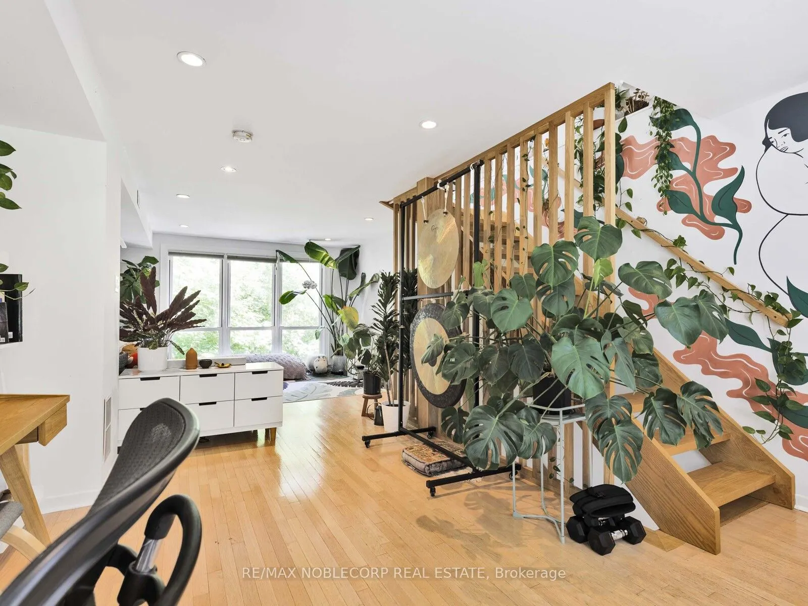 11 Hill crest Avenue