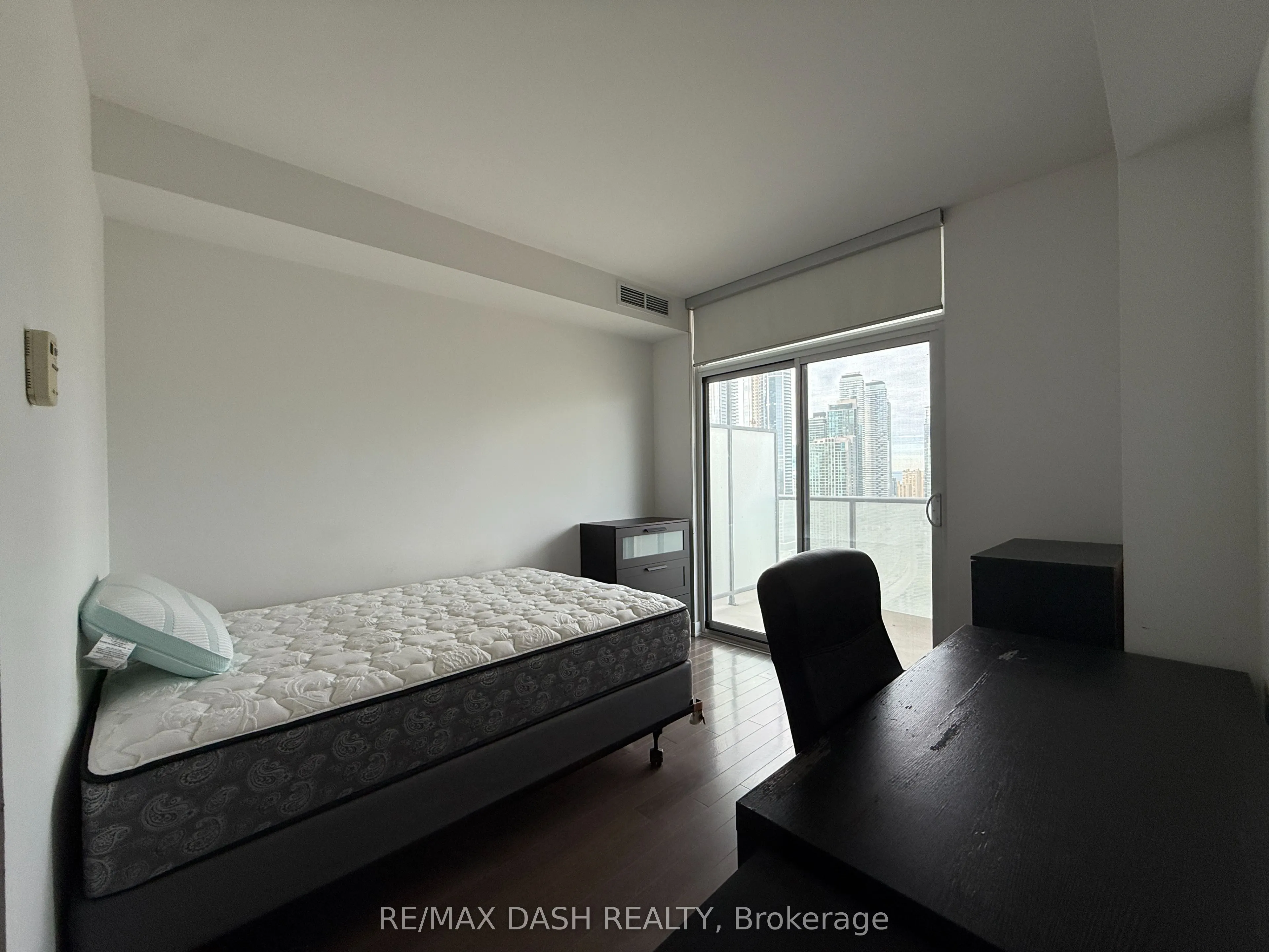 1 Market Street, #2801