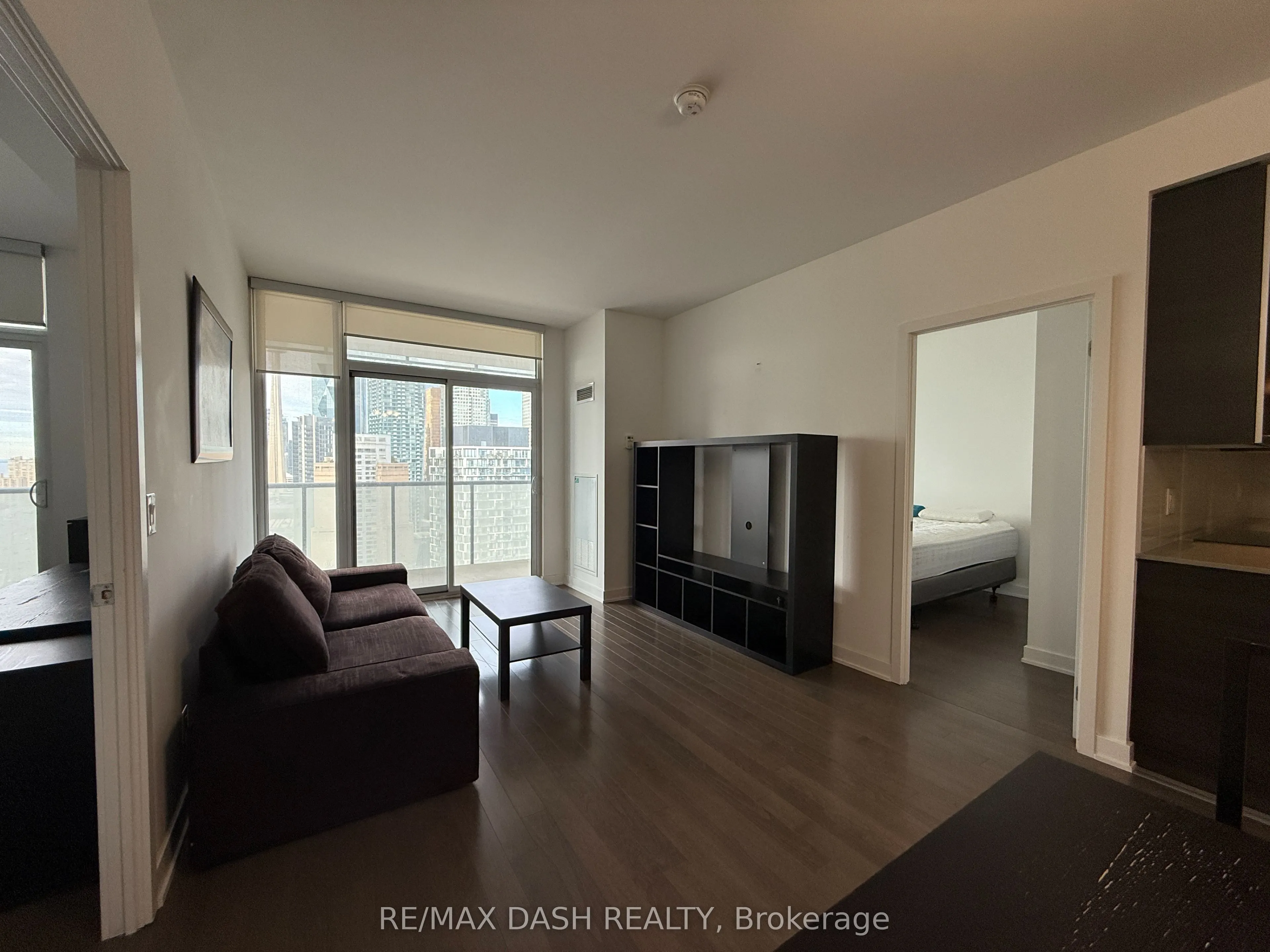 1 Market Street, #2801