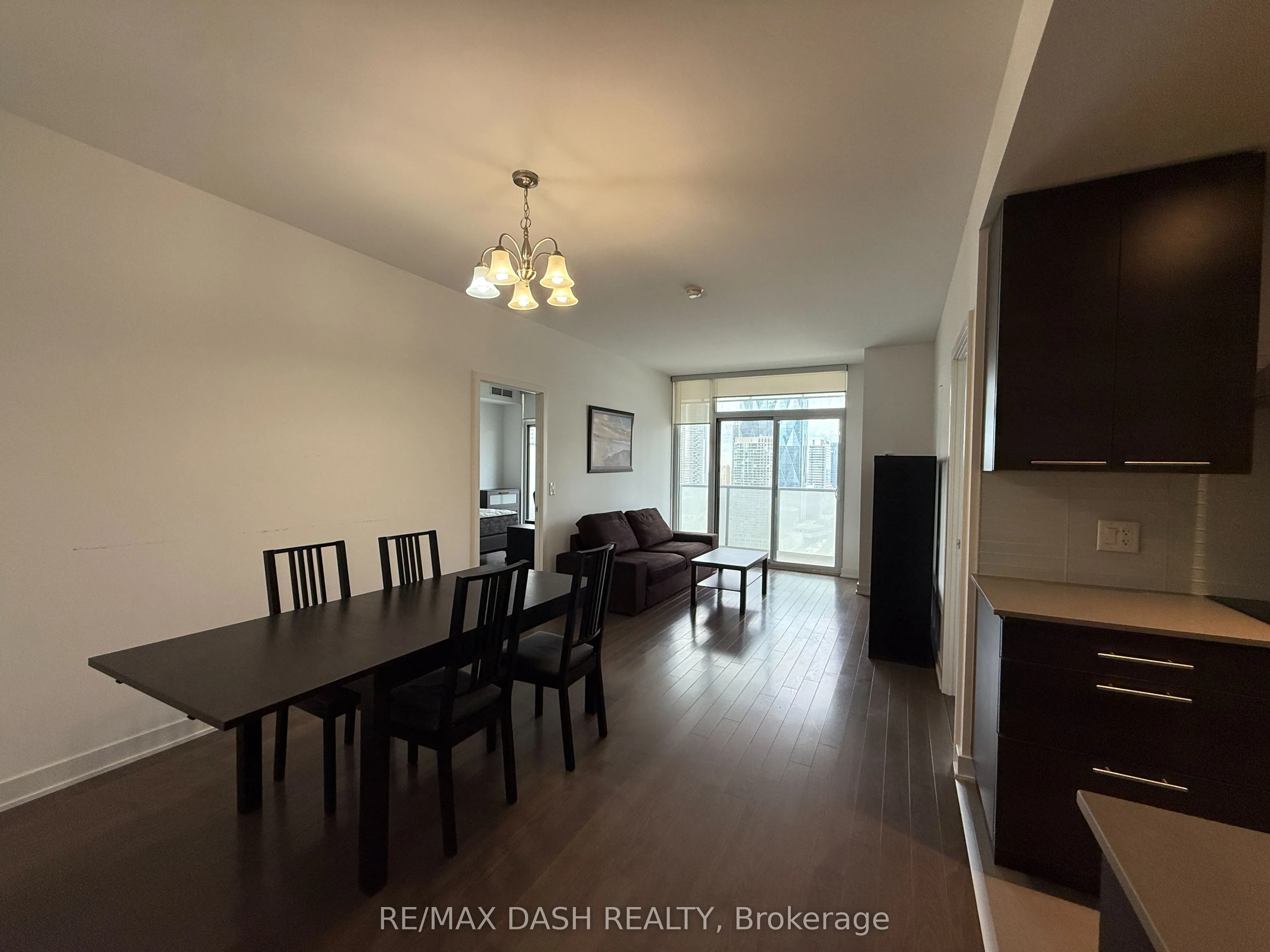 1 Market Street, #2801