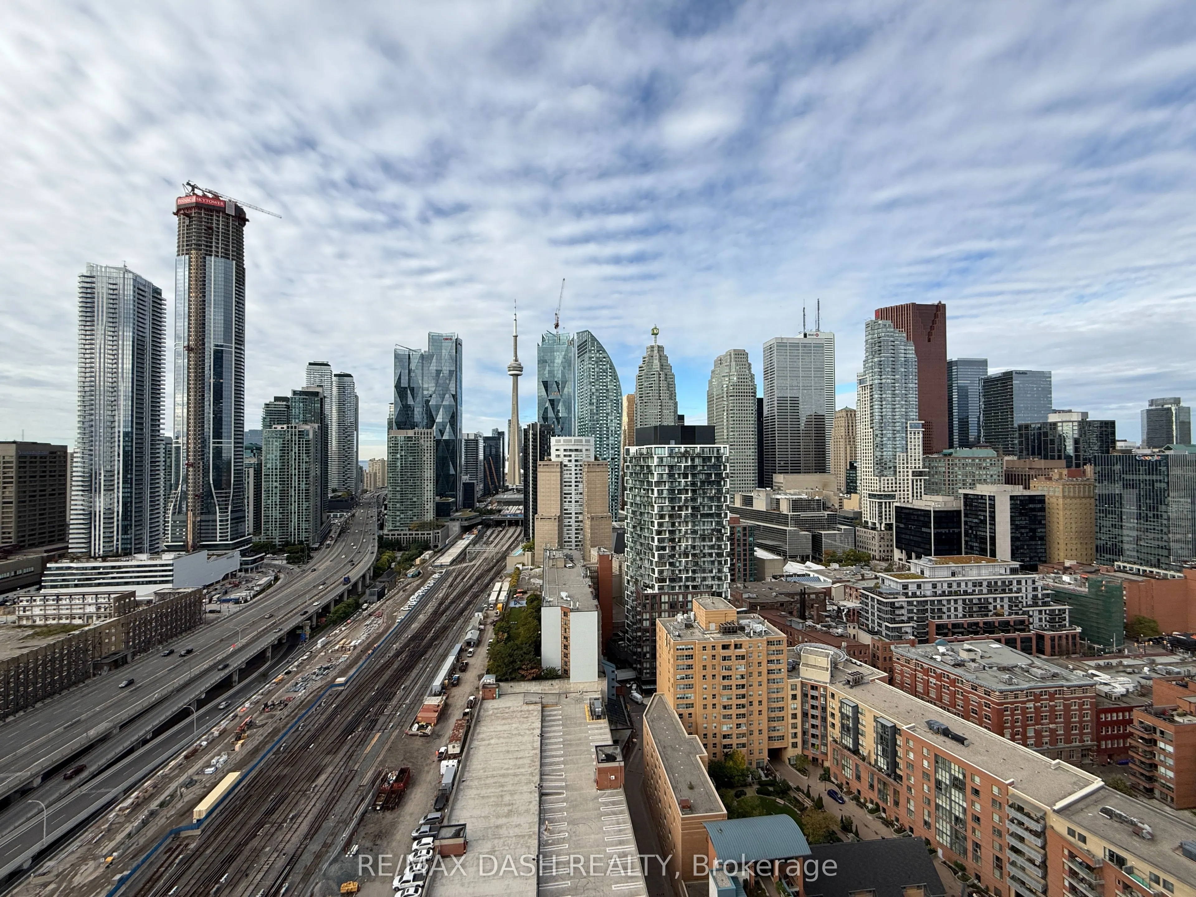1 Market Street, #2801