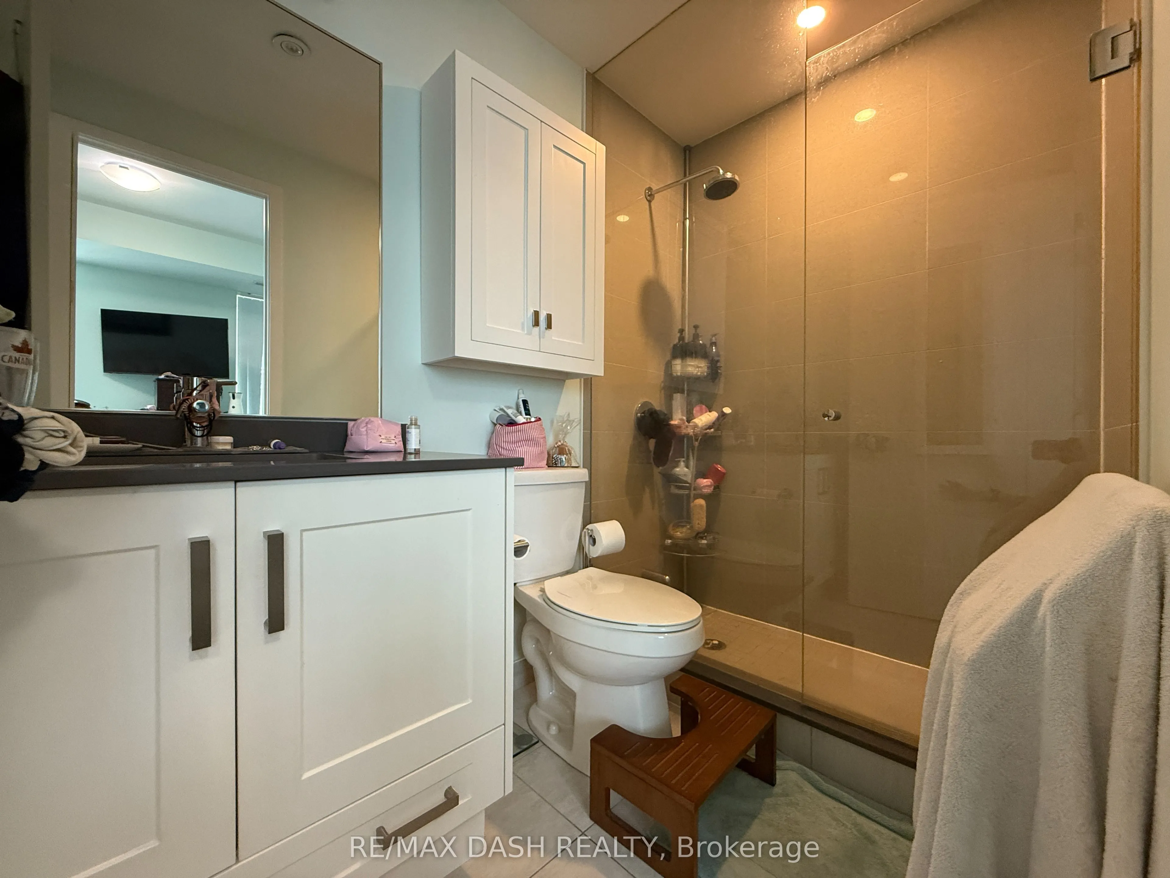 99 John Street, #1807