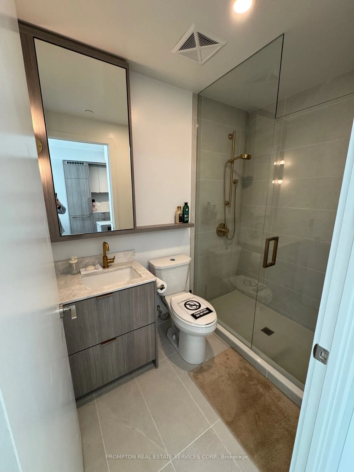 6 Greenbriar Road, #304