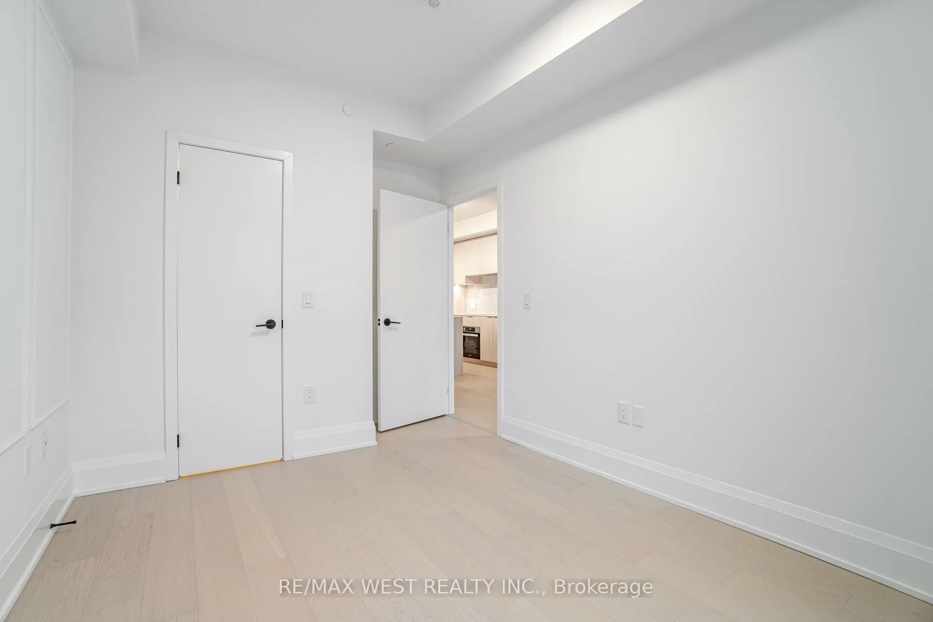 123 PORTLAND ST Street, #201