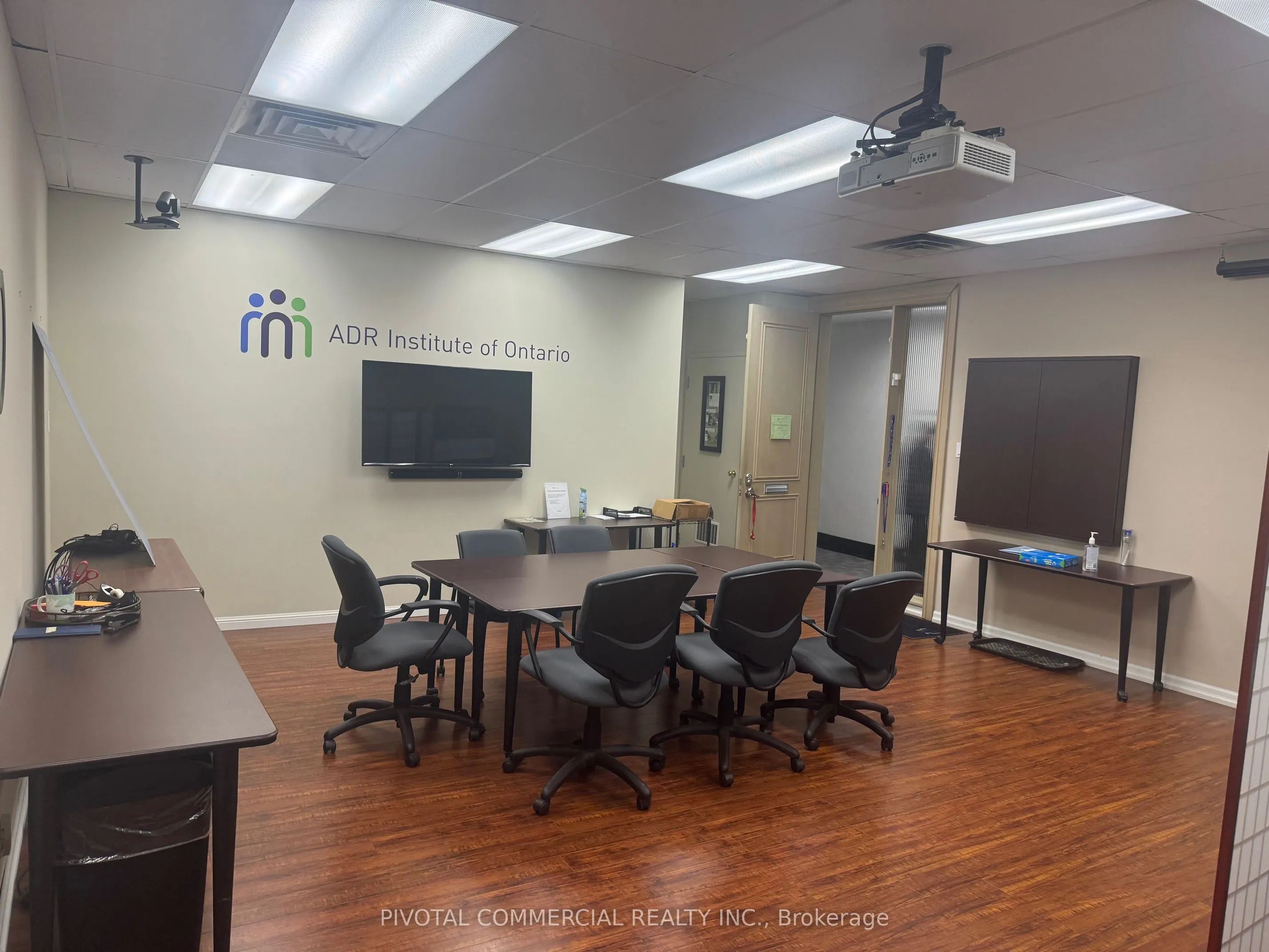 234 Eglinton Avenue E, #405