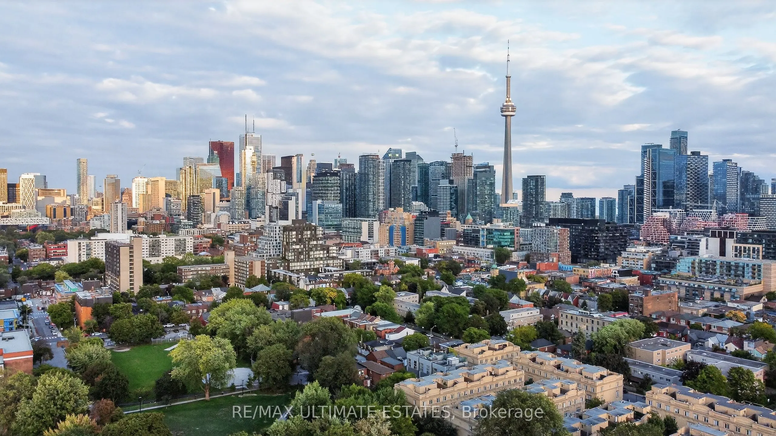 290 Bathurst Street