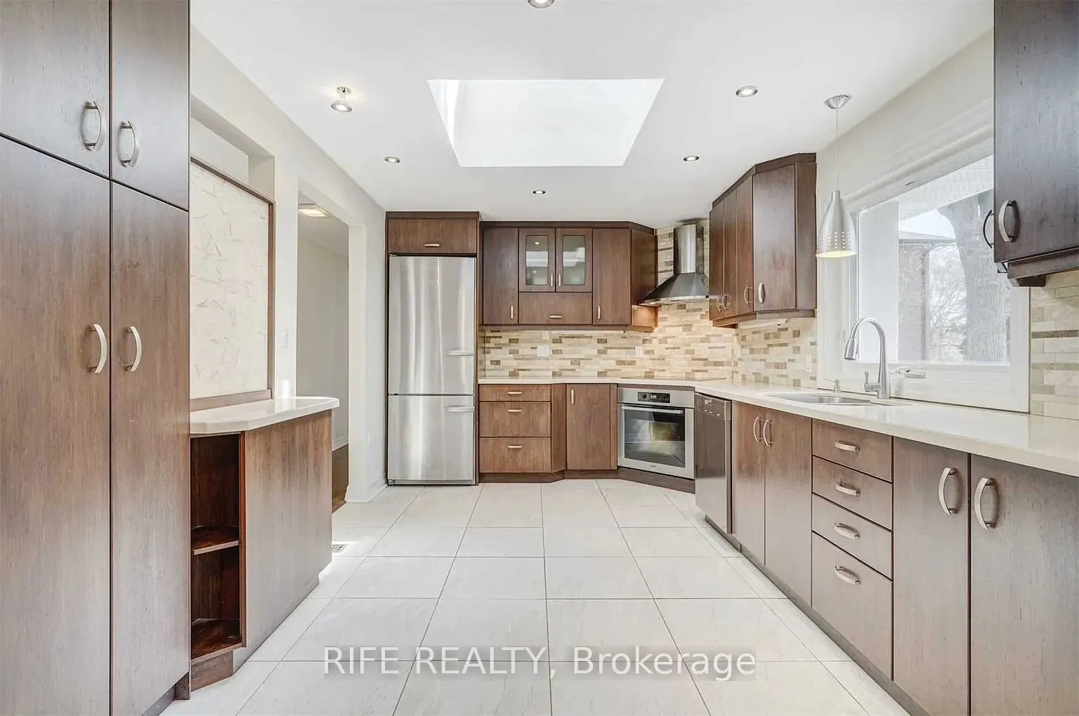 9 Northwood Drive