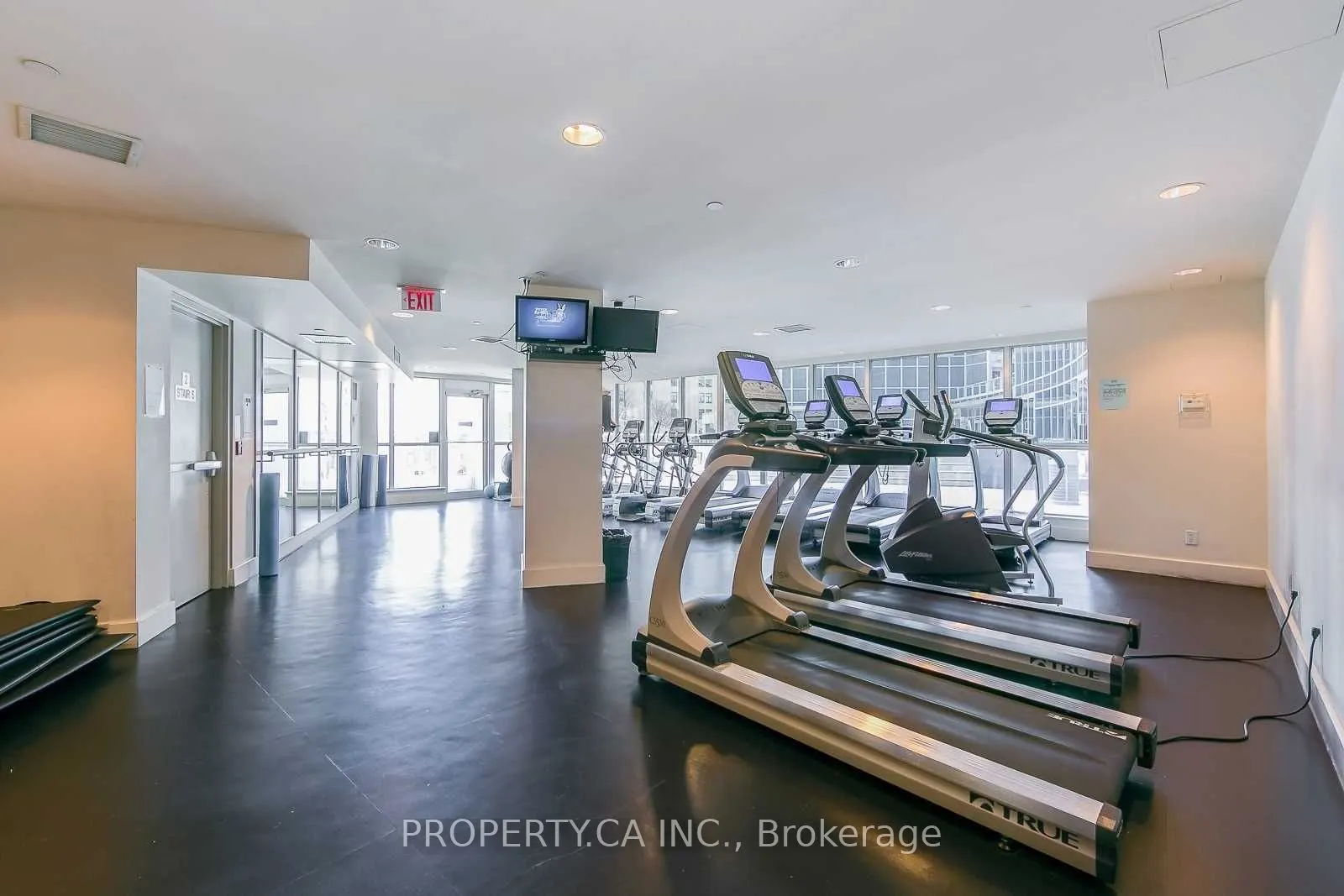 208 Queens Quay W, #215