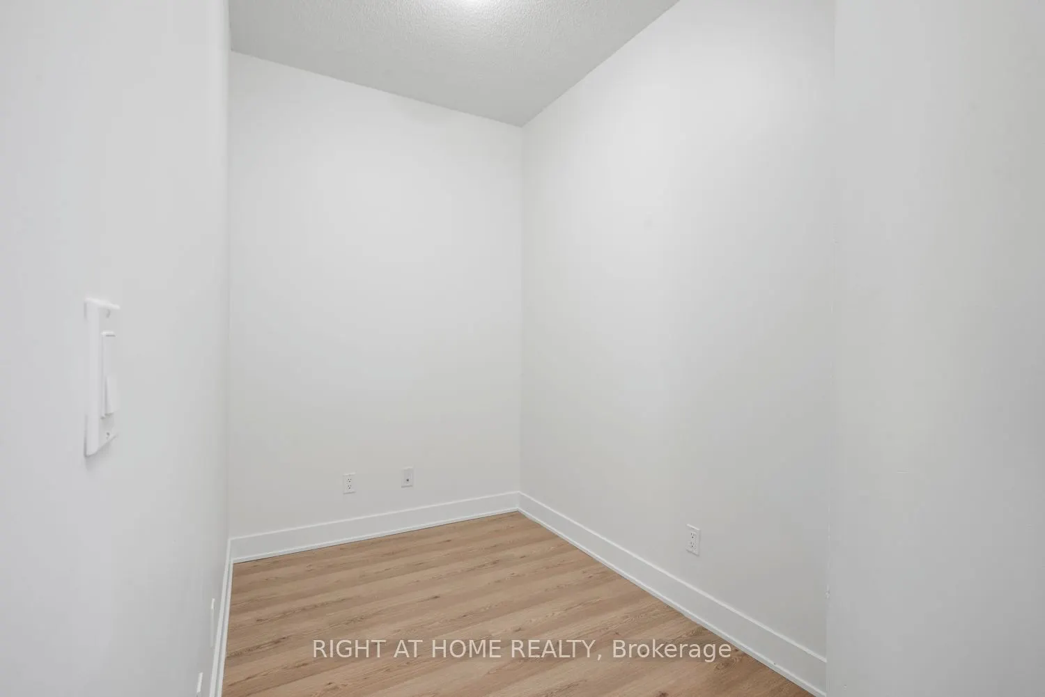 120 Homewood Avenue, #3302