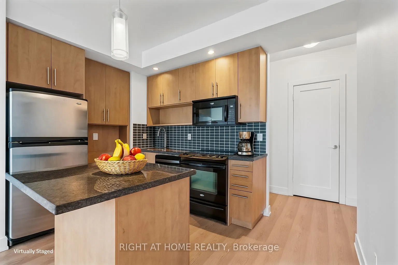 120 Homewood Avenue, #3302