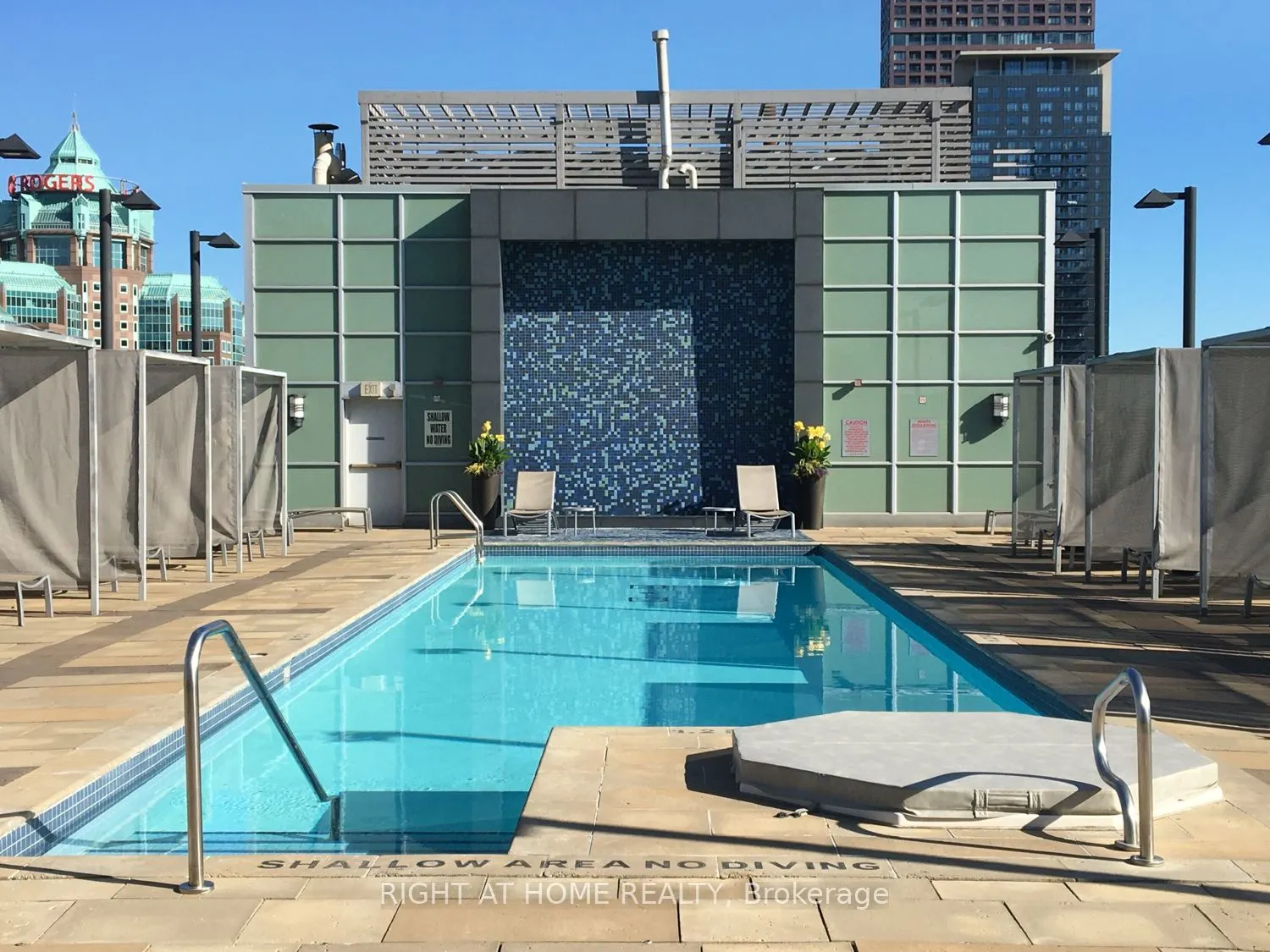 120 Homewood Avenue, #3302