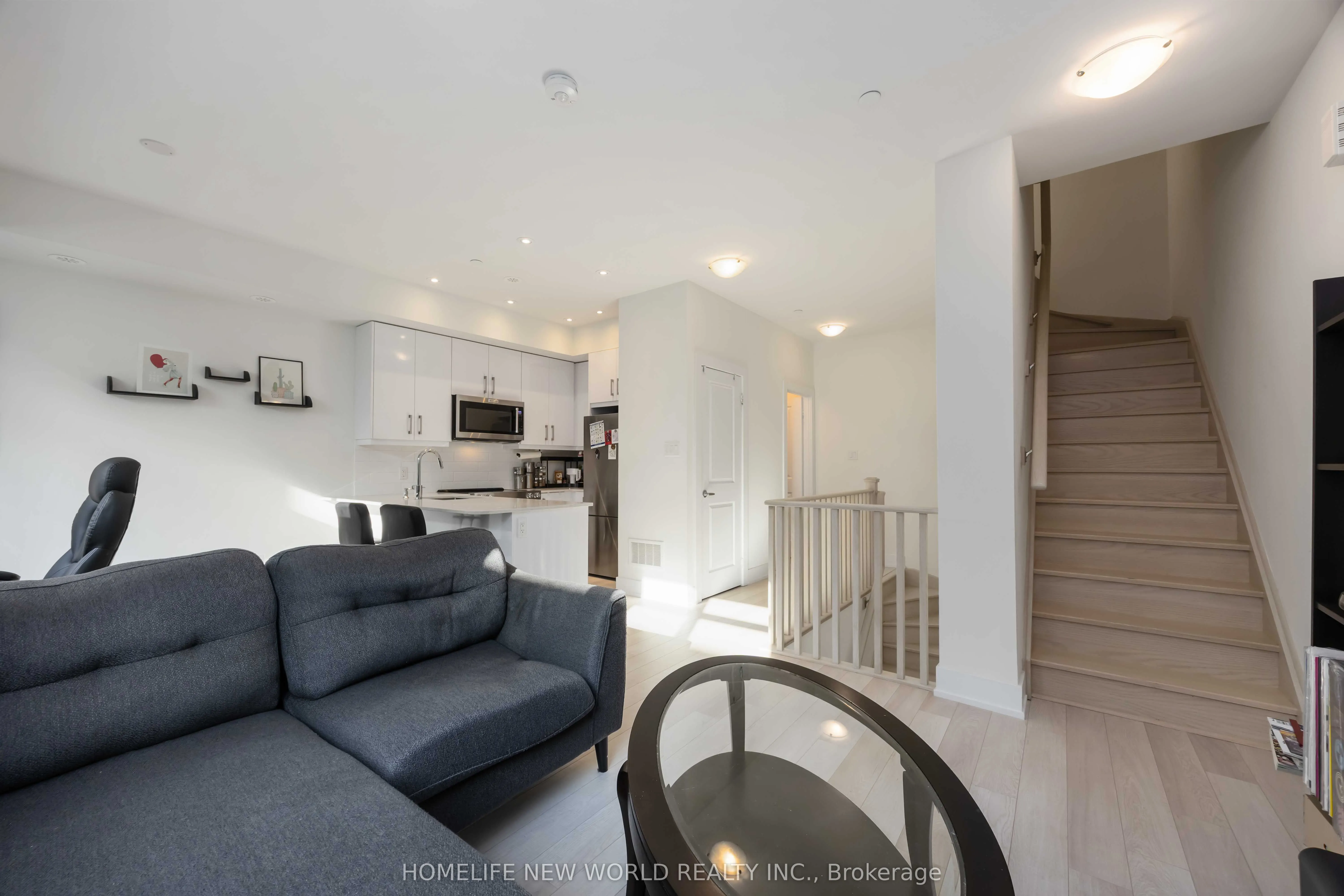 52 Holmes Avenue, #14