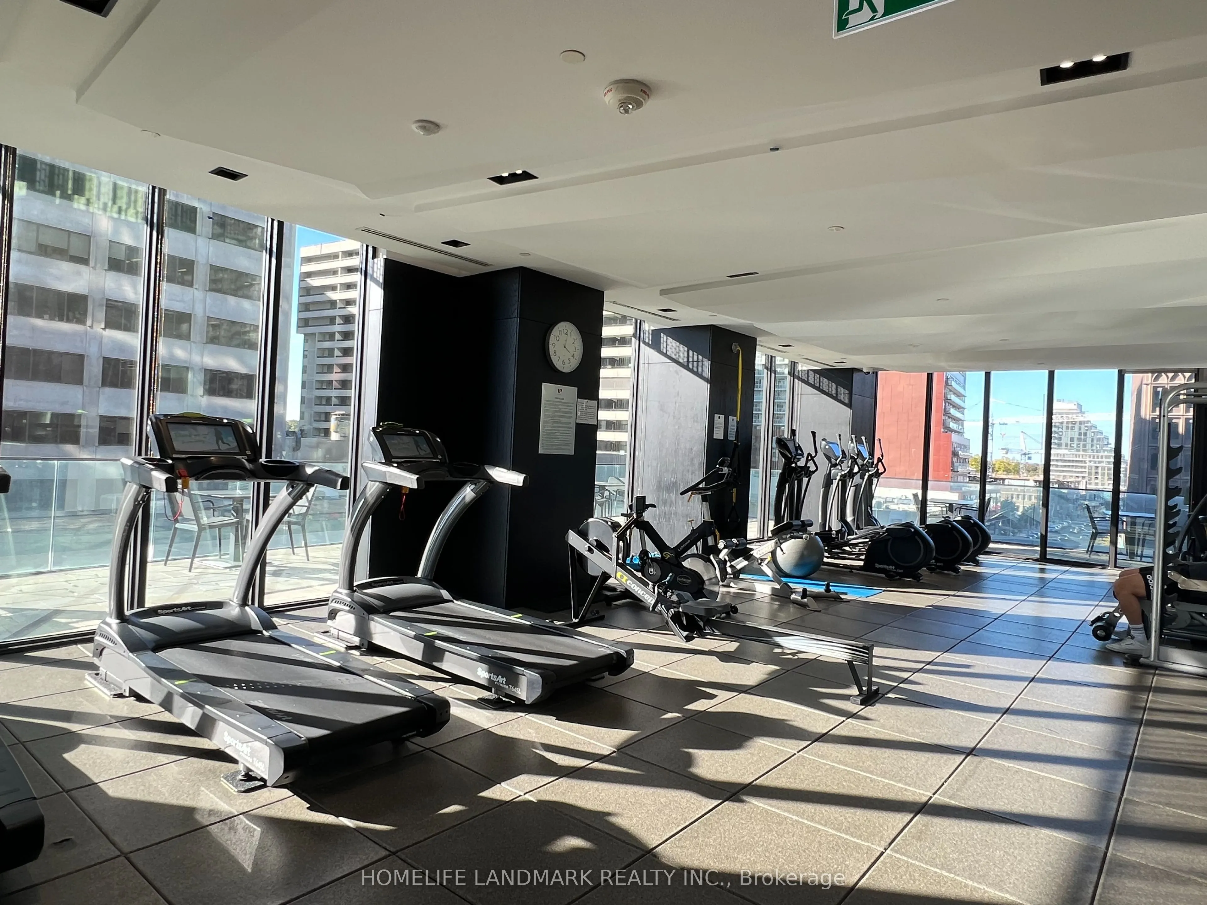 8 Eglinton Avenue E, #1007