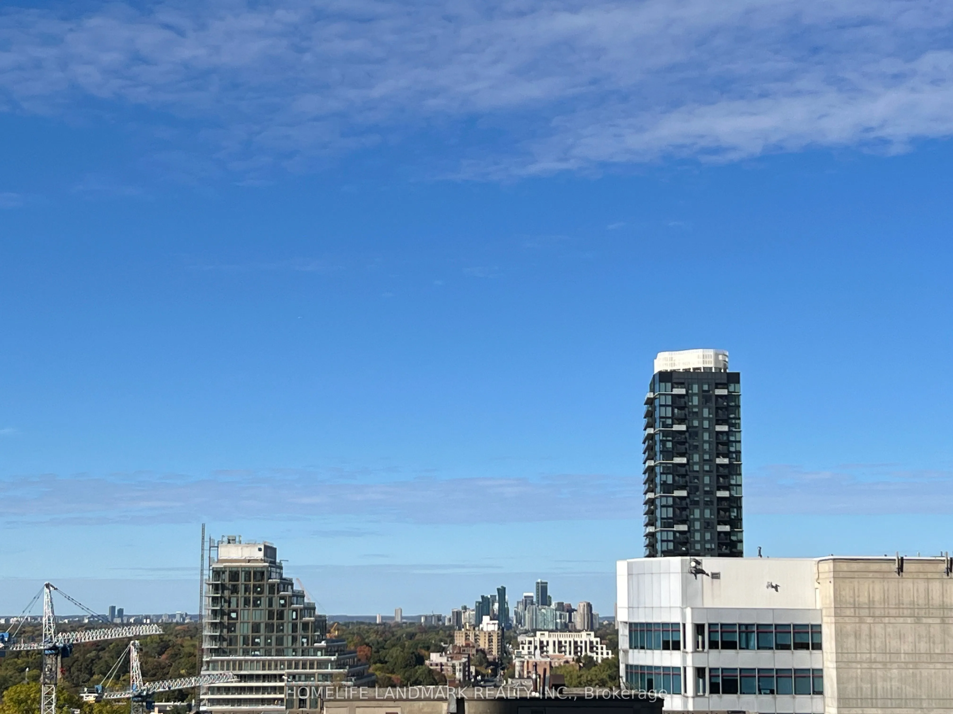 8 Eglinton Avenue E, #1007