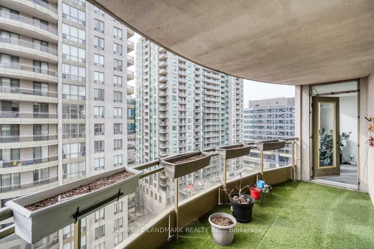 260 Doris Avenue, #1503