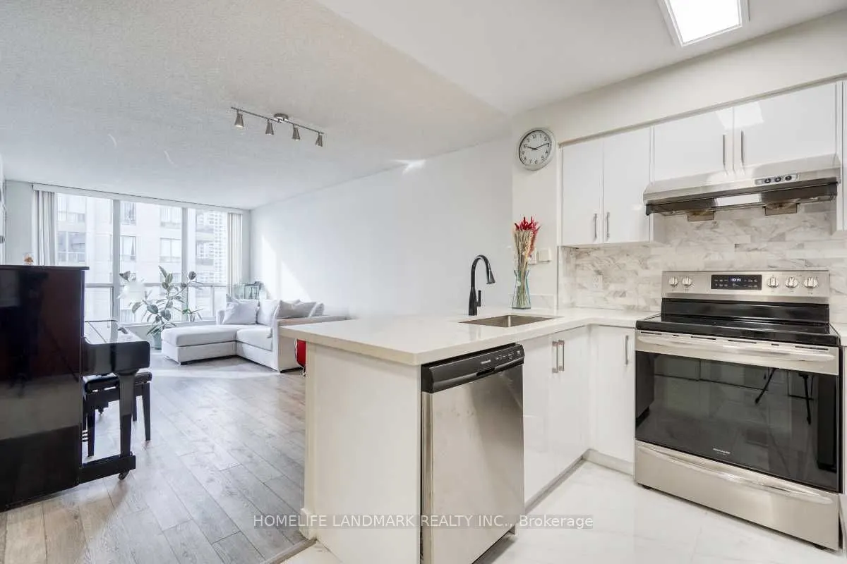 260 Doris Avenue, #1503
