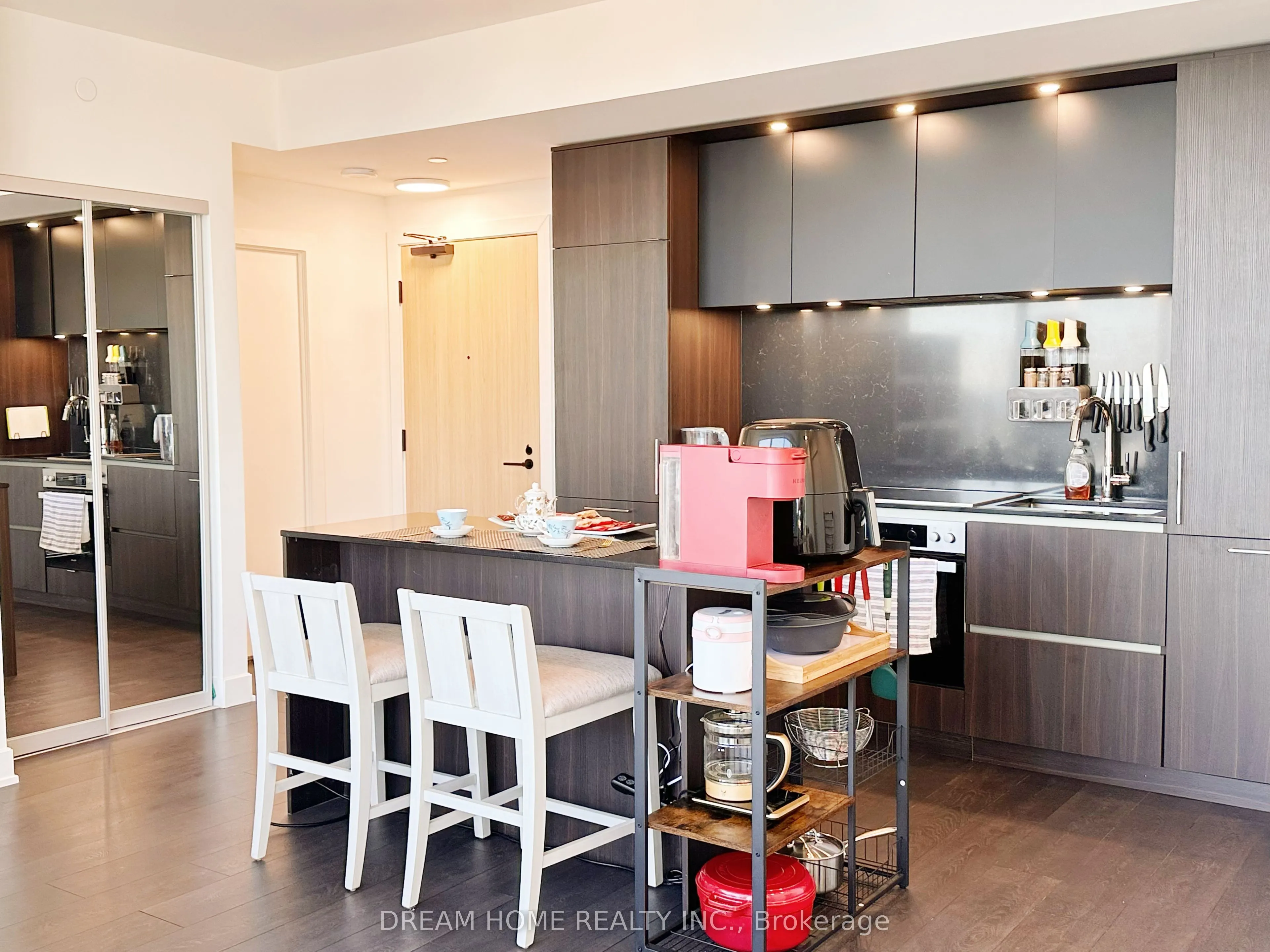 15 Mercer Street, #2301