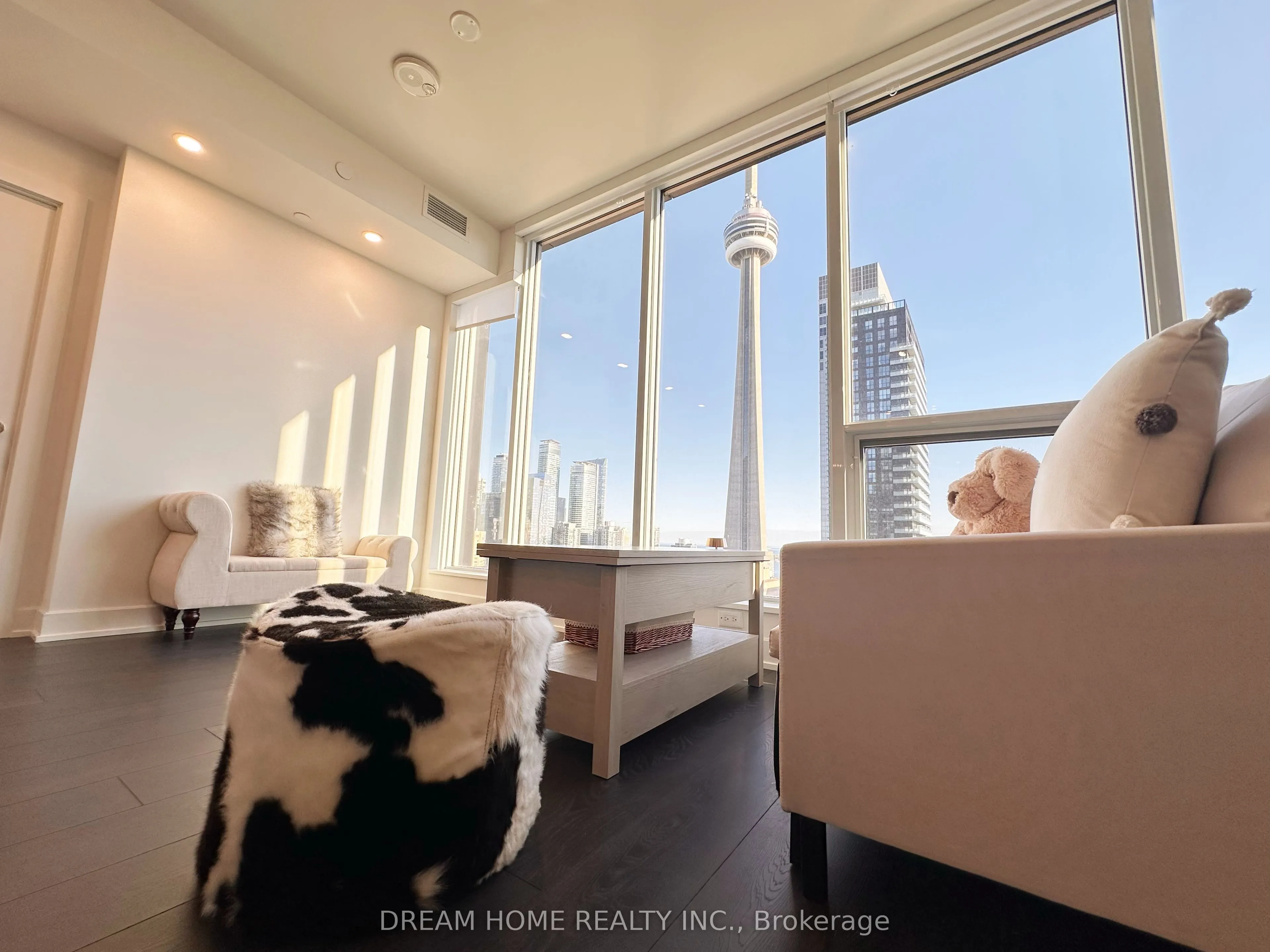 15 Mercer Street, #2301