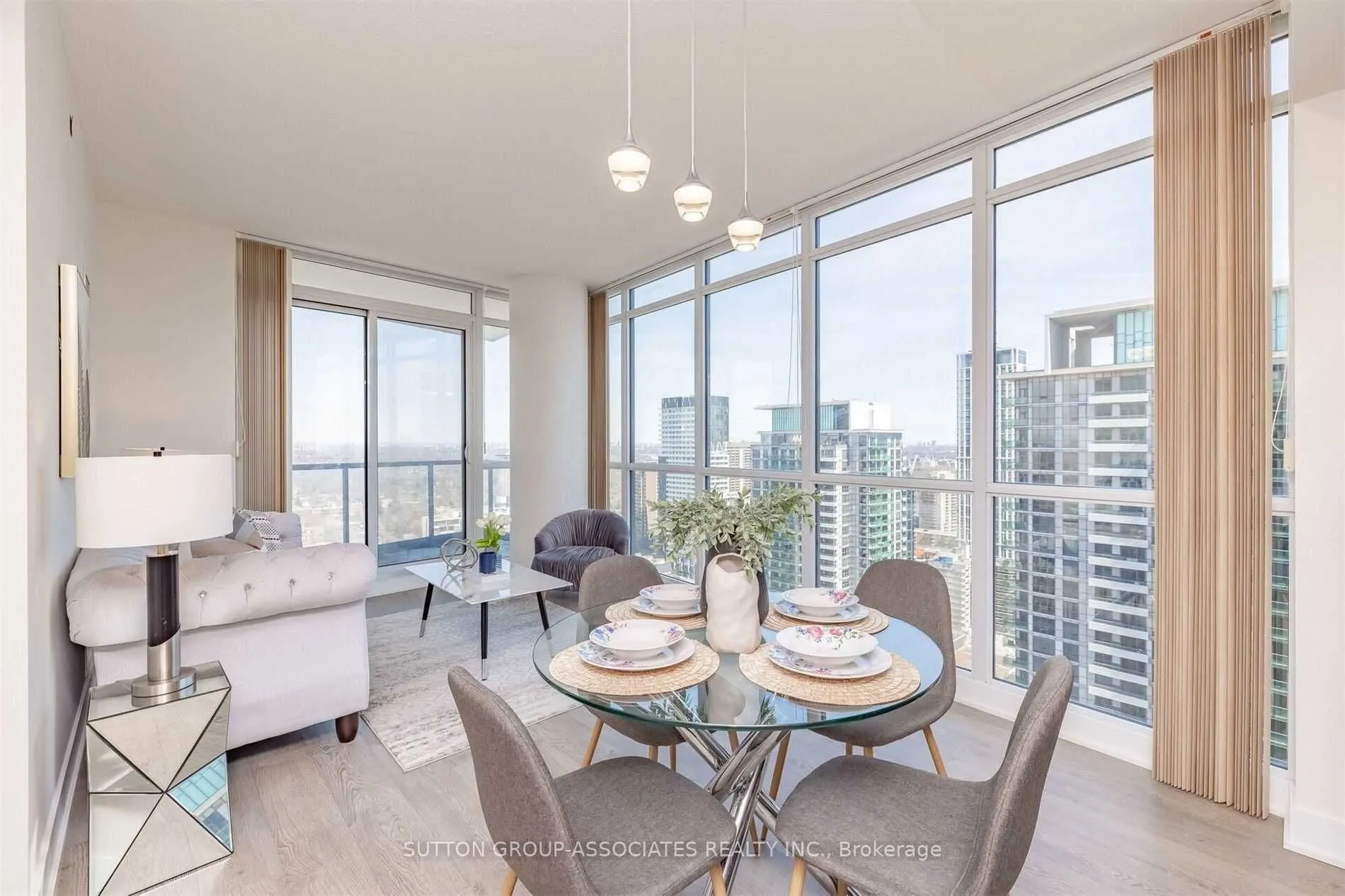 30 Roehampton Avenue, #2608