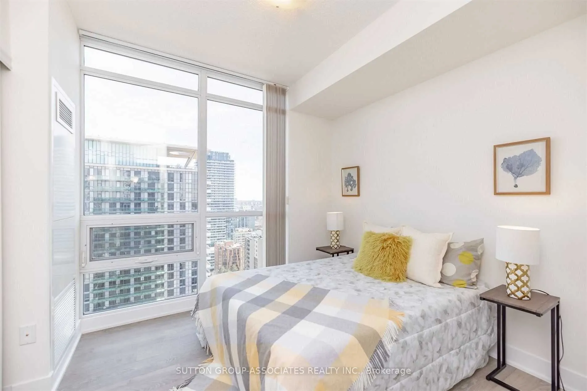 30 Roehampton Avenue, #2608