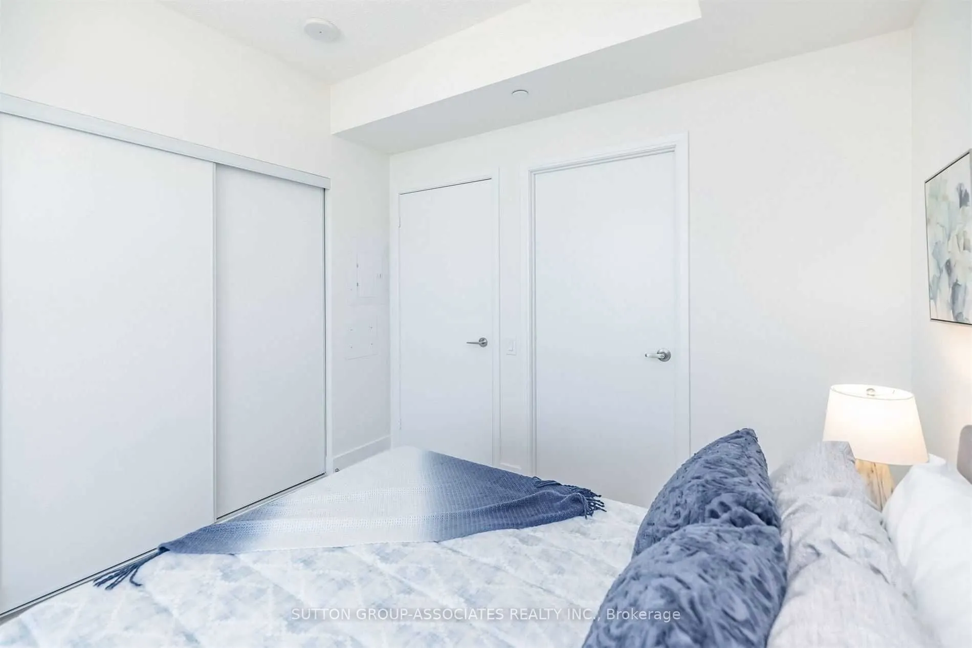 30 Roehampton Avenue, #2608