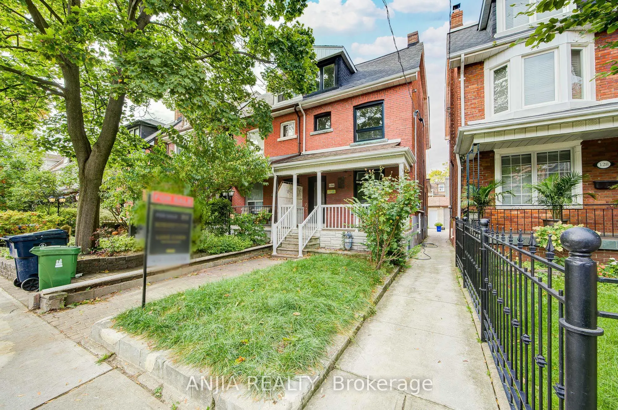 126 Grace Street