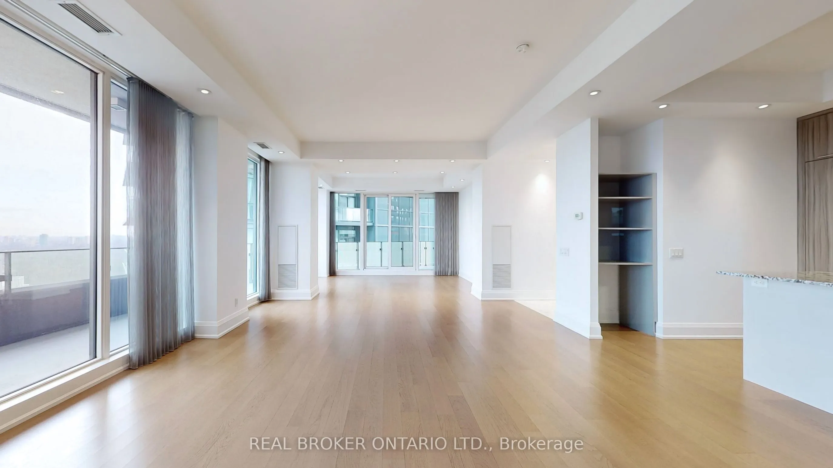 88 Davenport Road, #2001