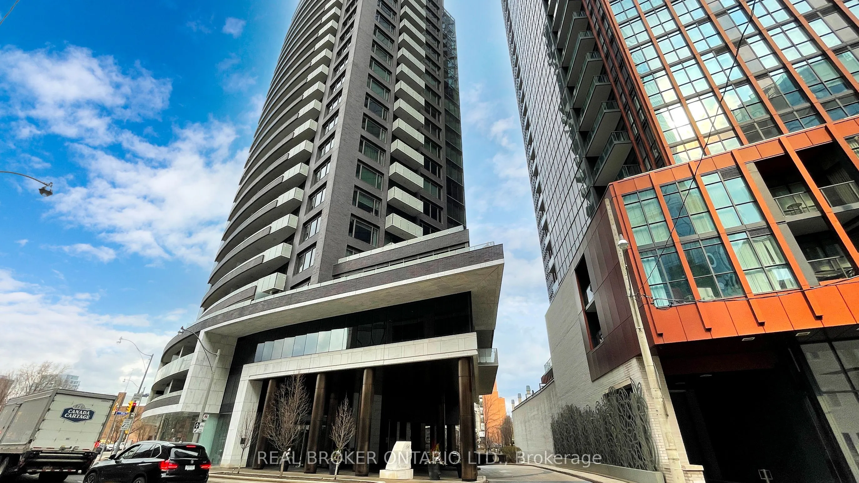 88 Davenport Road, #2001