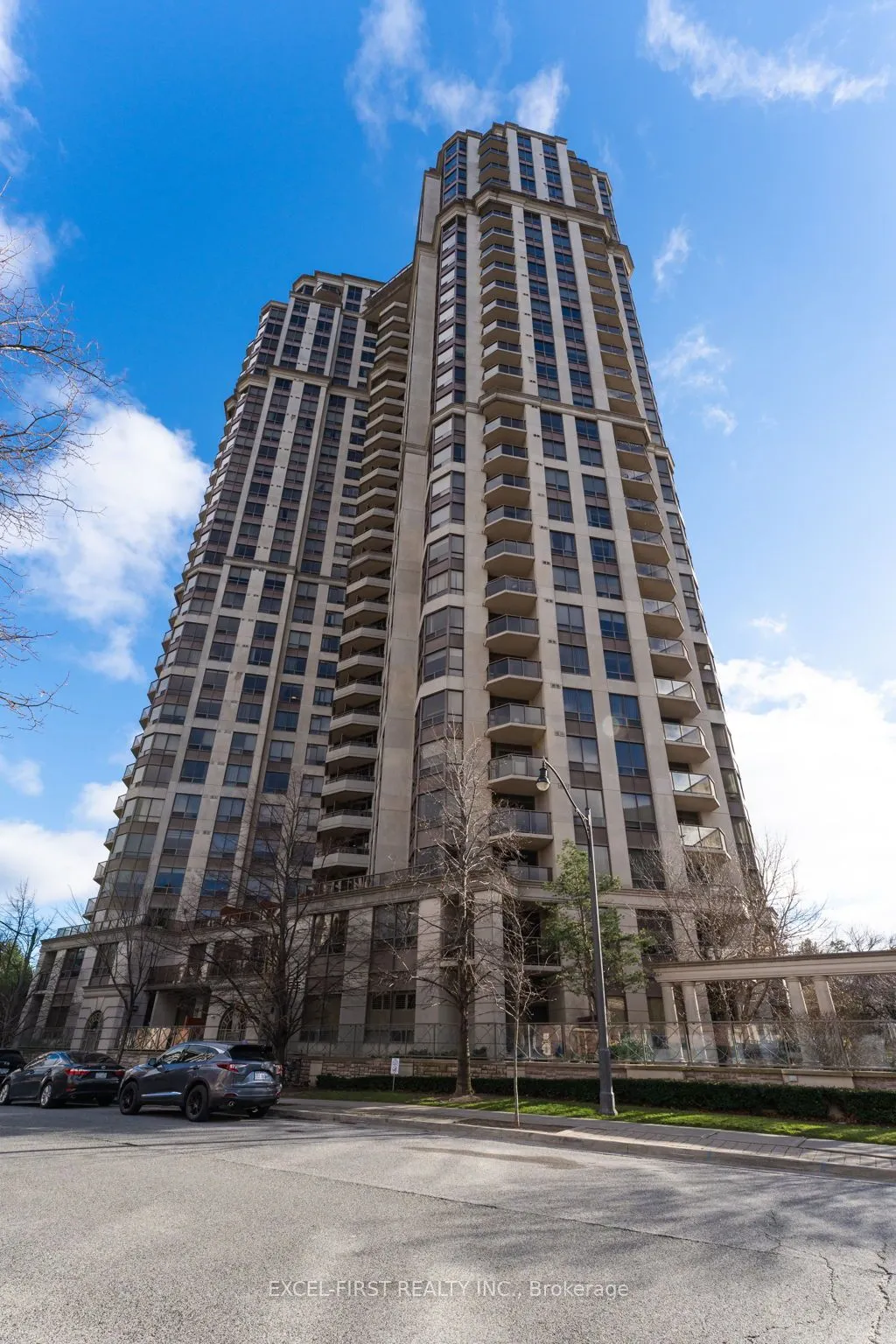 80 Harrison Garden Boulevard, #2718