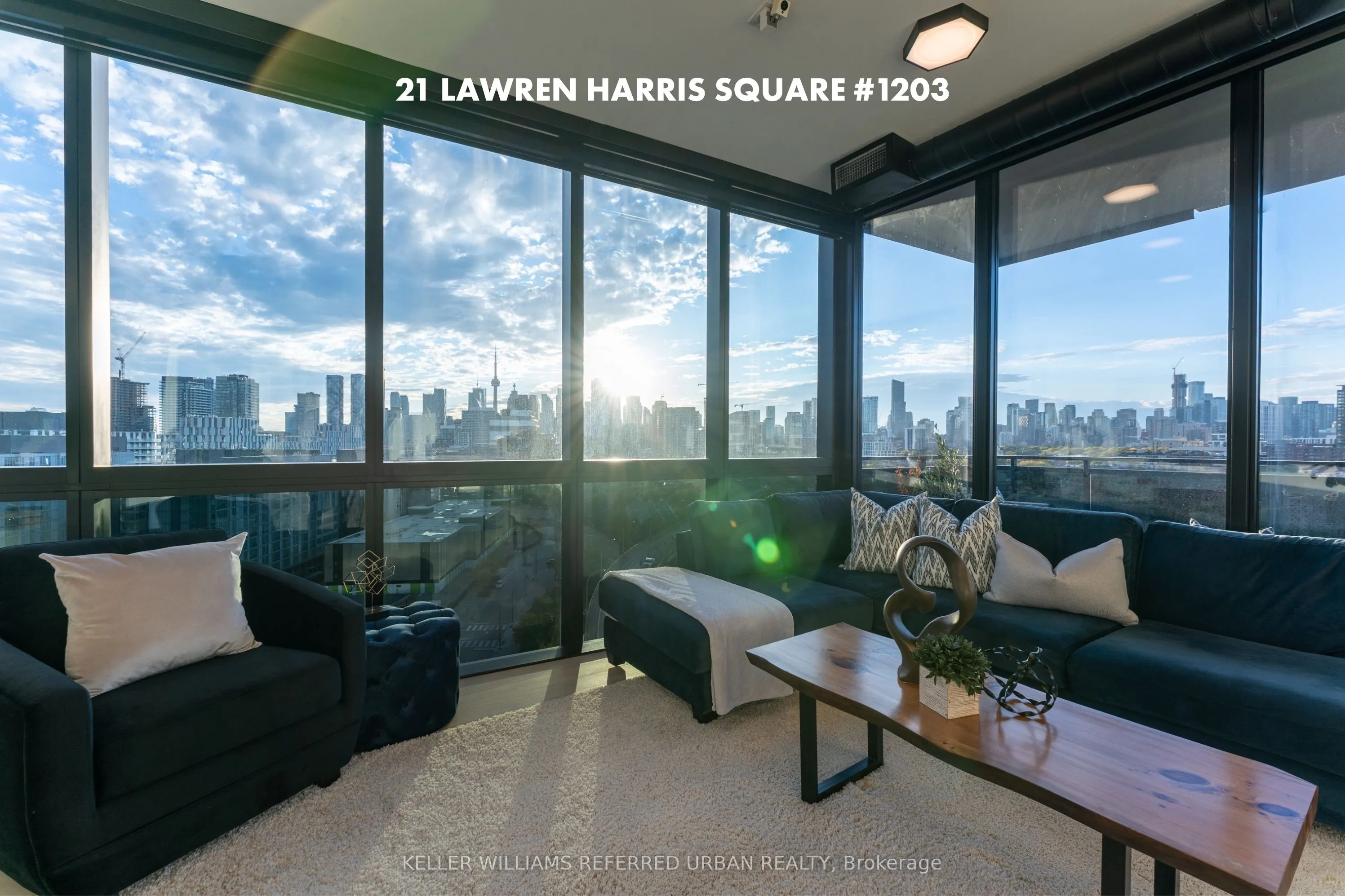 21 Lawren Harris Square, #1203