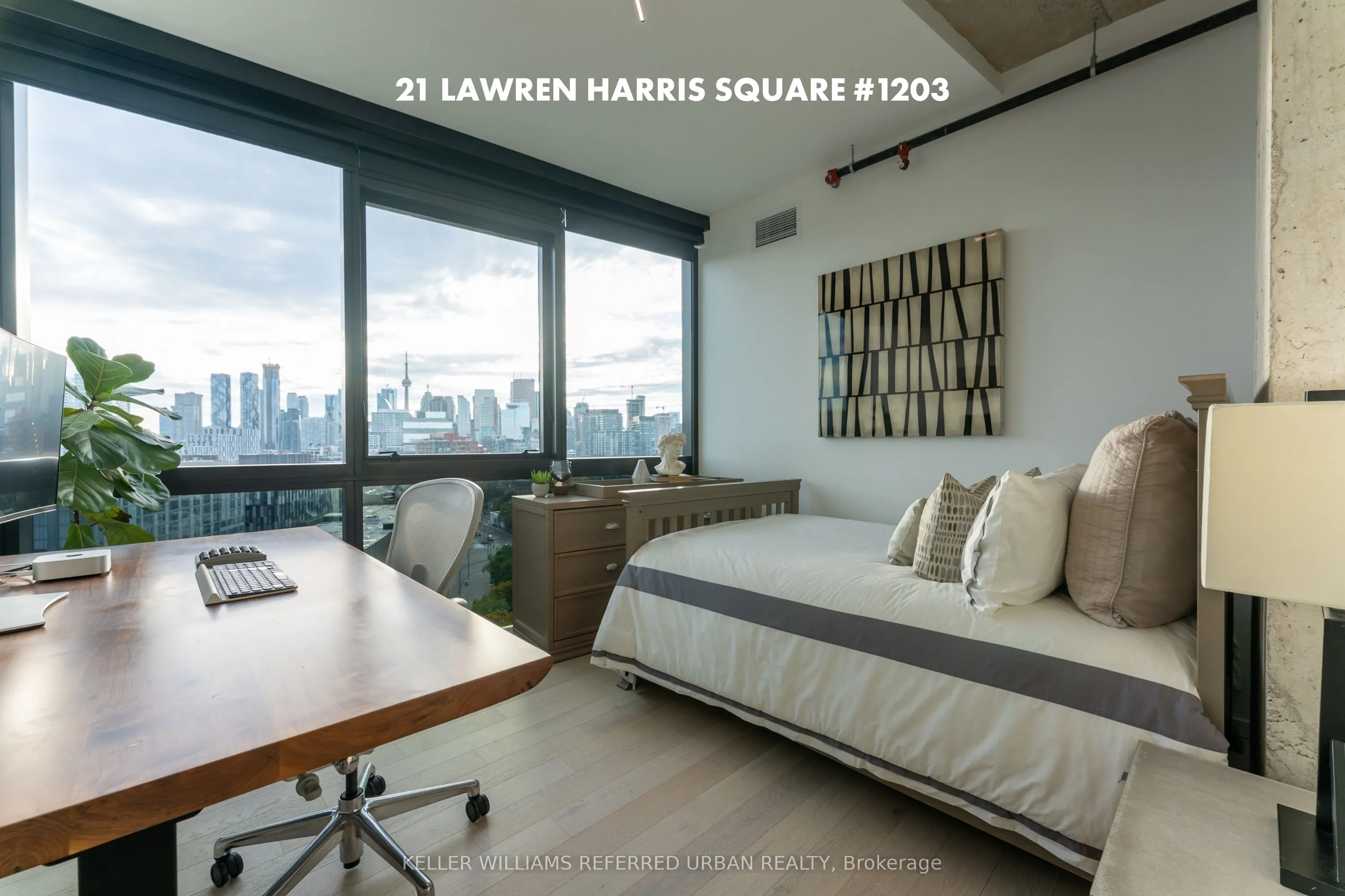 21 Lawren Harris Square, #1203