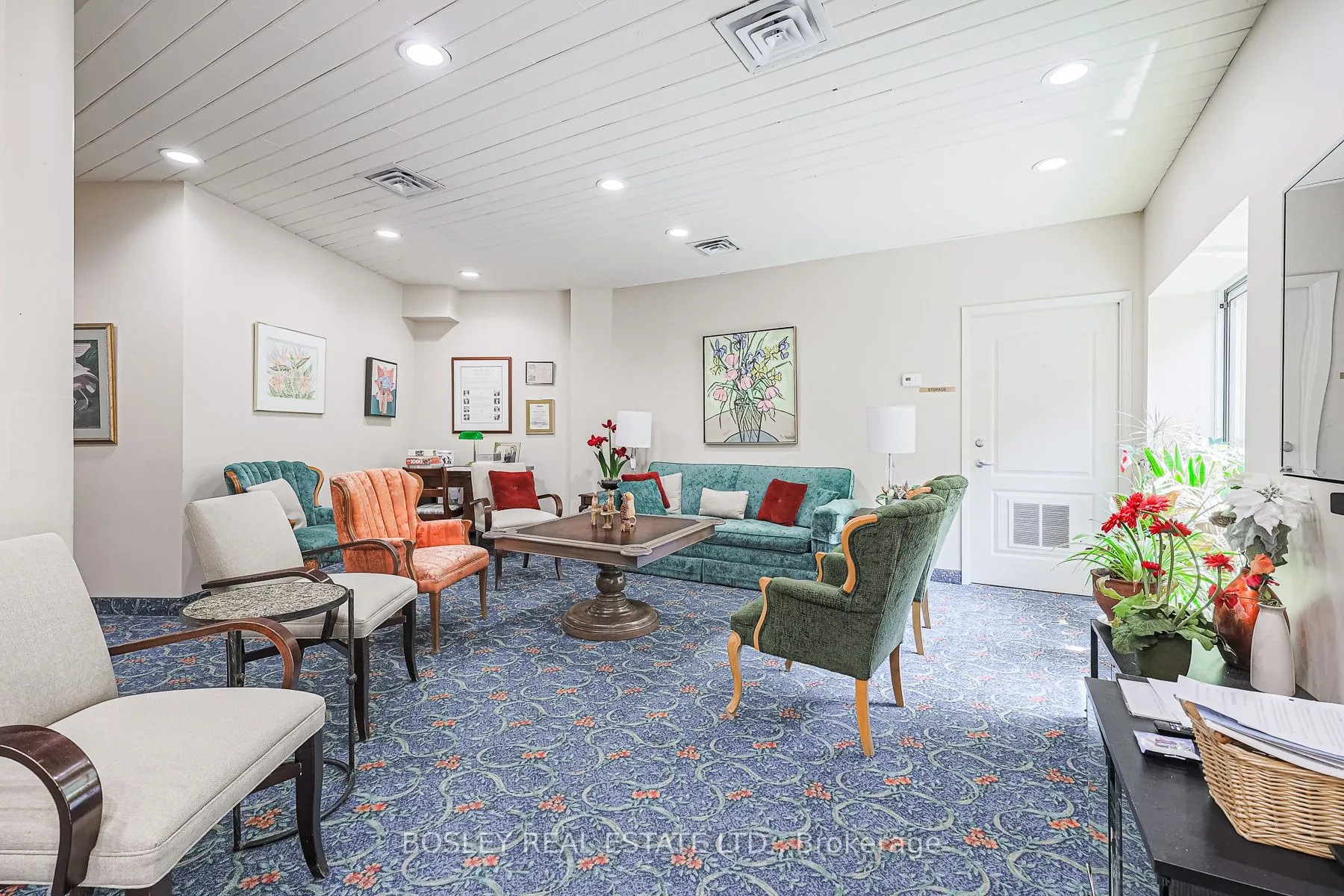 1387 Bayview Avenue, #306