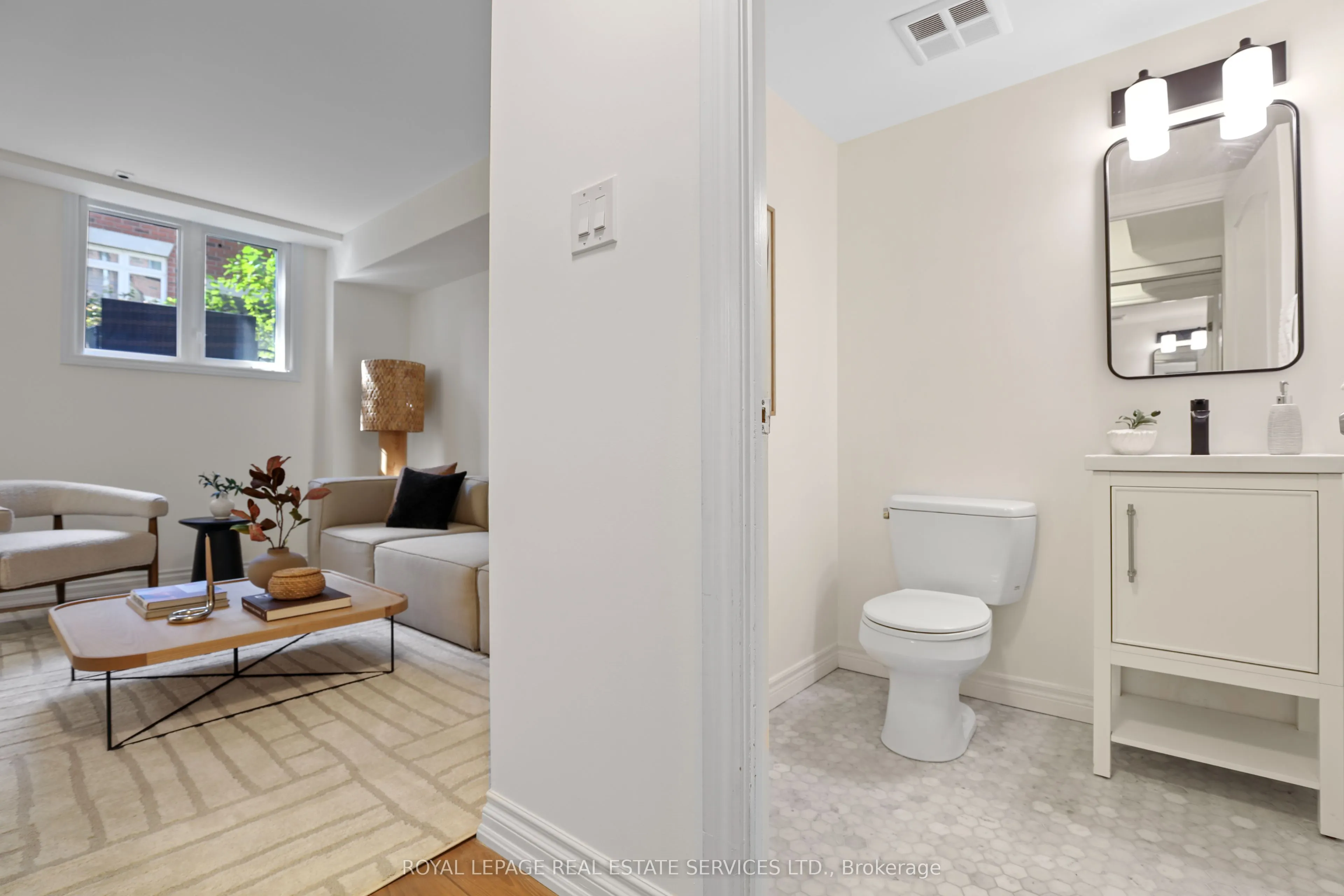 12 Sudbury Street, #1204