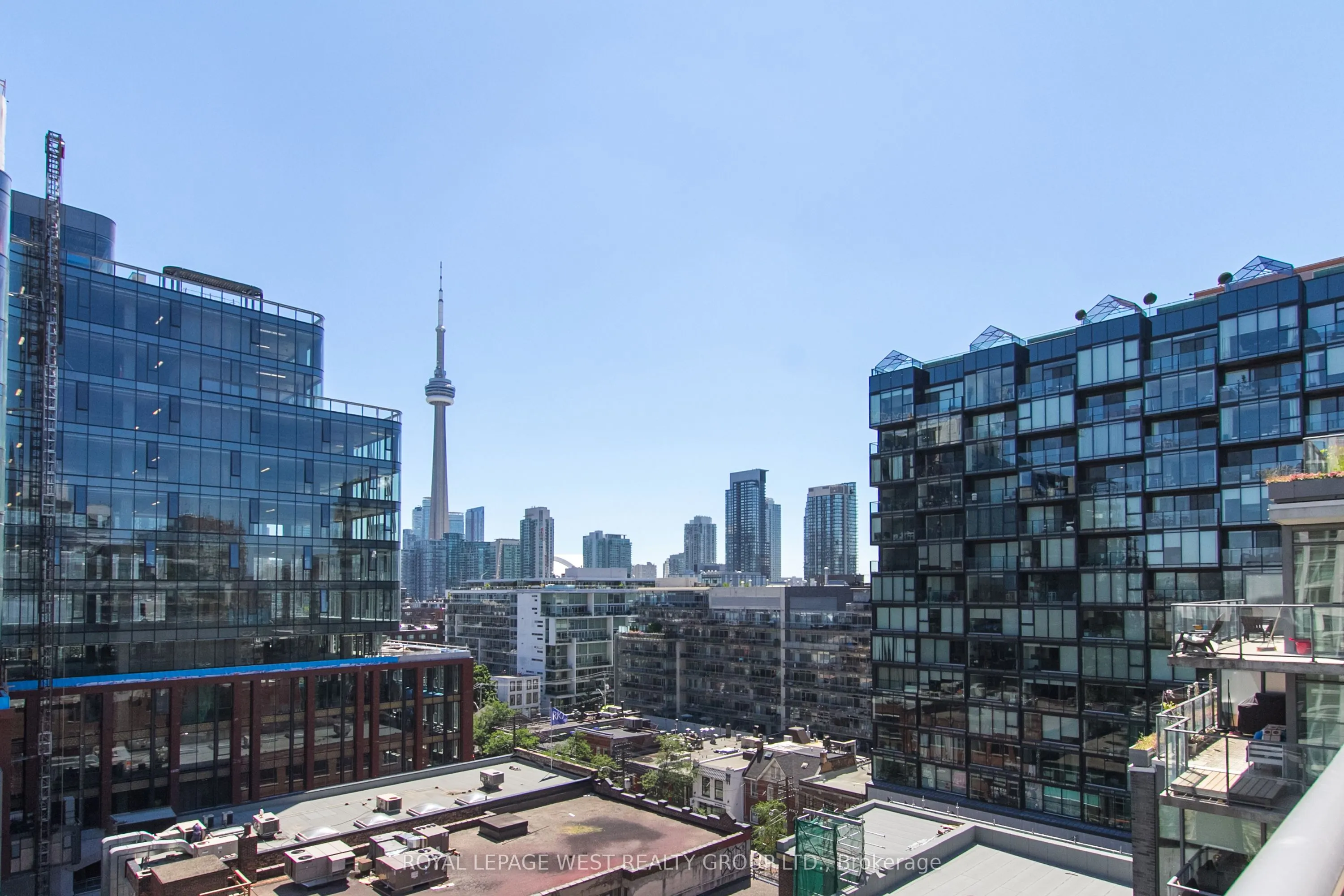 650 King Street W, #907