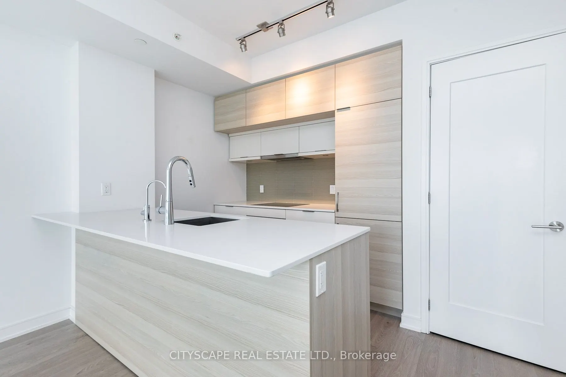 88 Scott Street, #3710