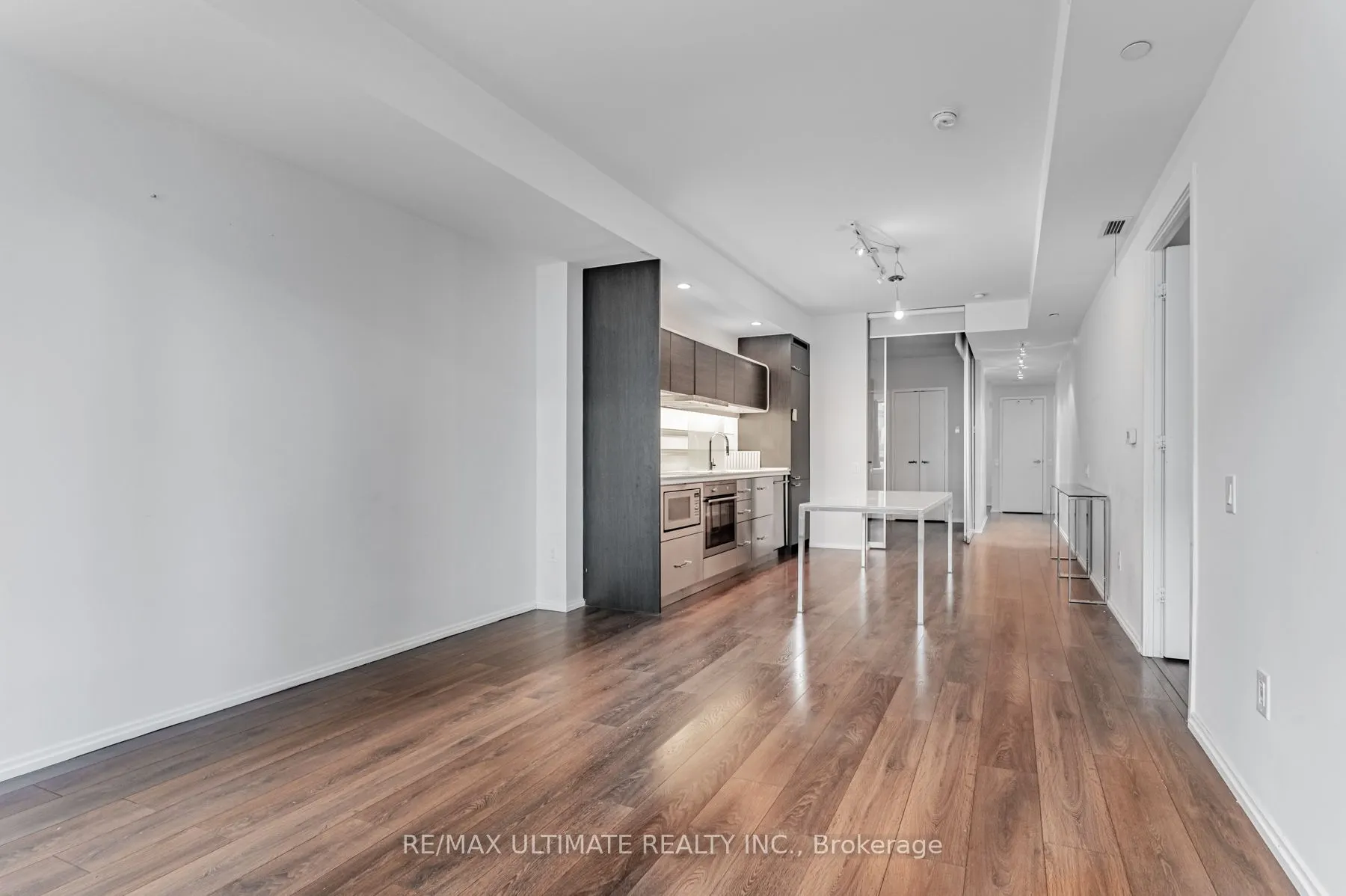 45 Charles Street E, #507