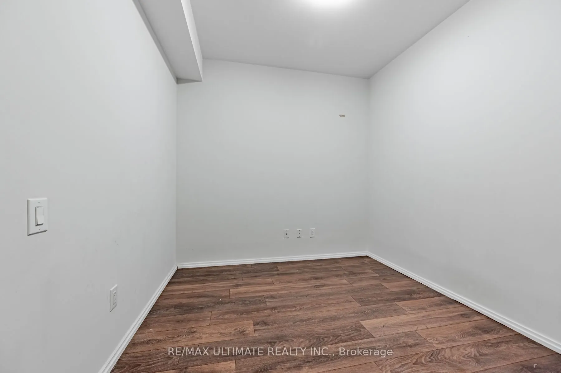 45 Charles Street E, #507