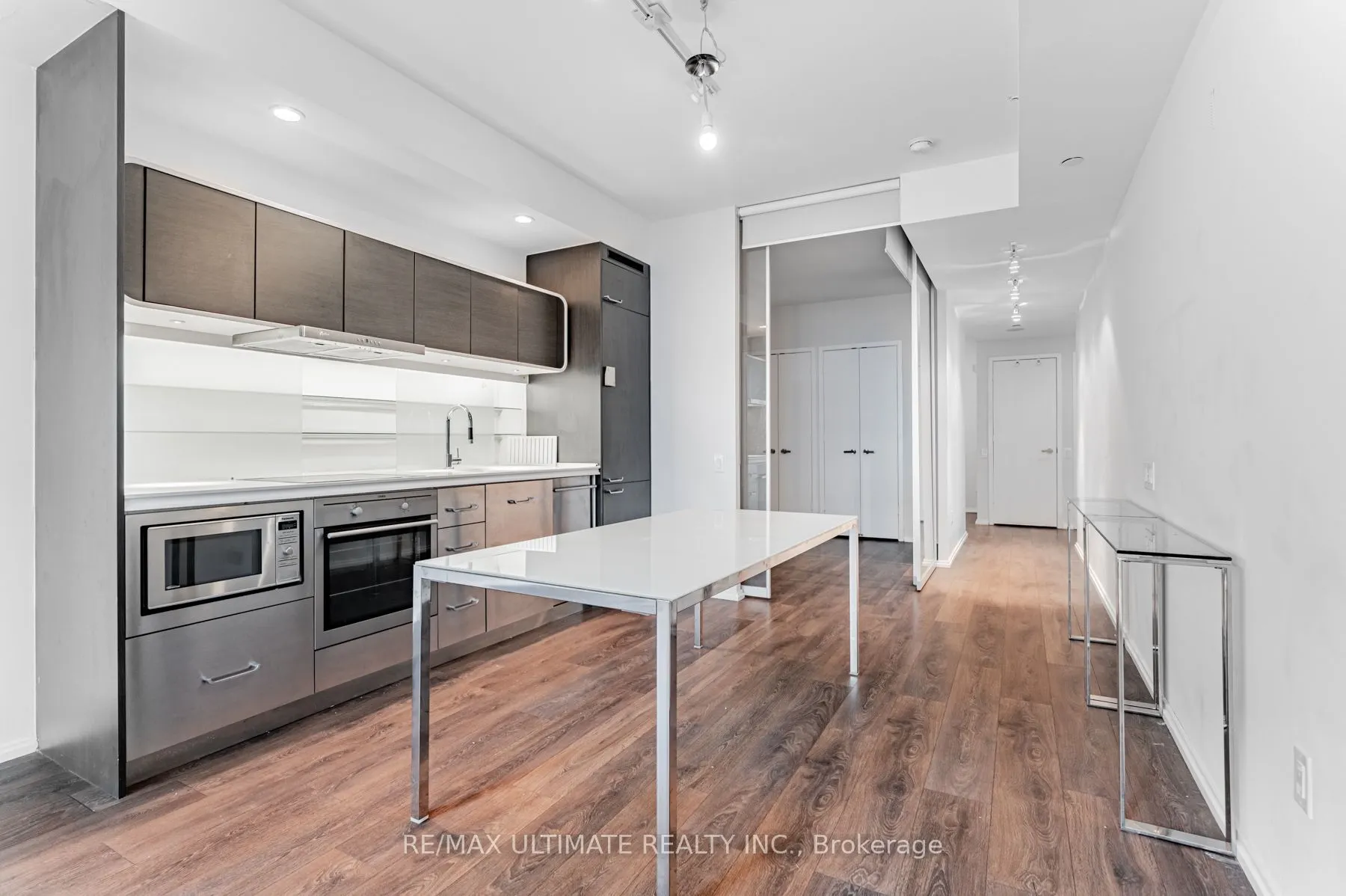 45 Charles Street E, #507