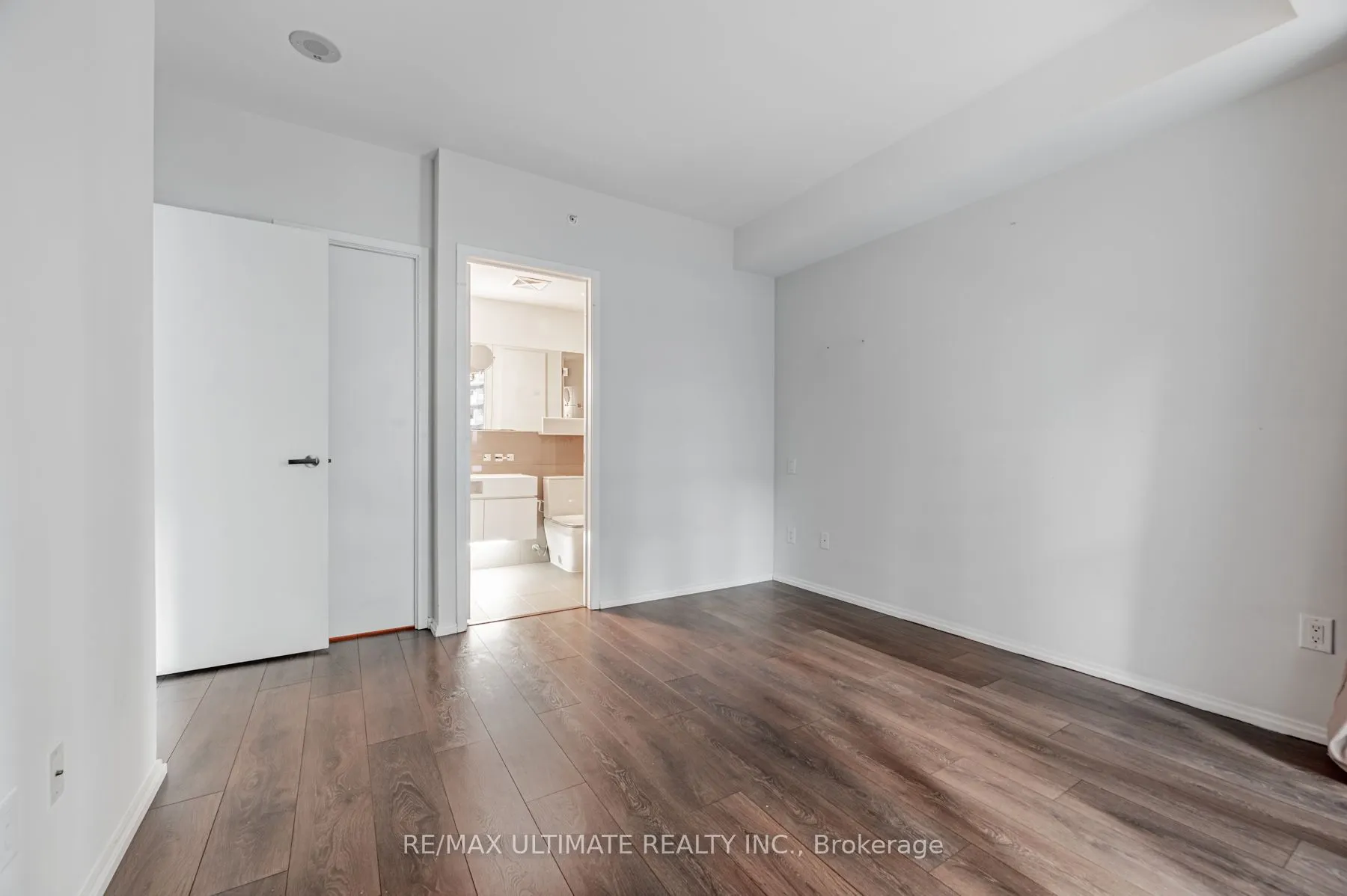 45 Charles Street E, #507