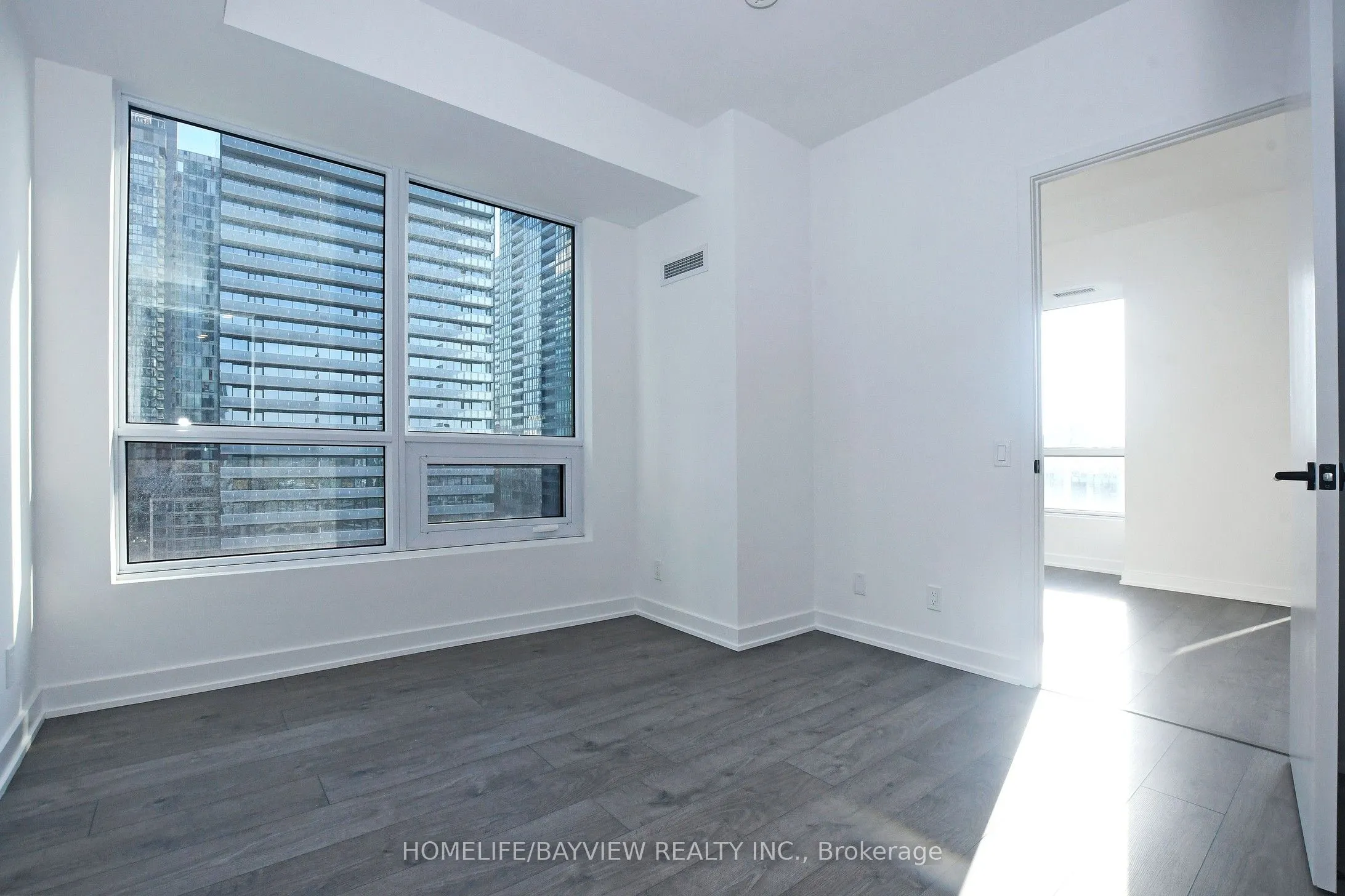 108 Peter Street, #1217