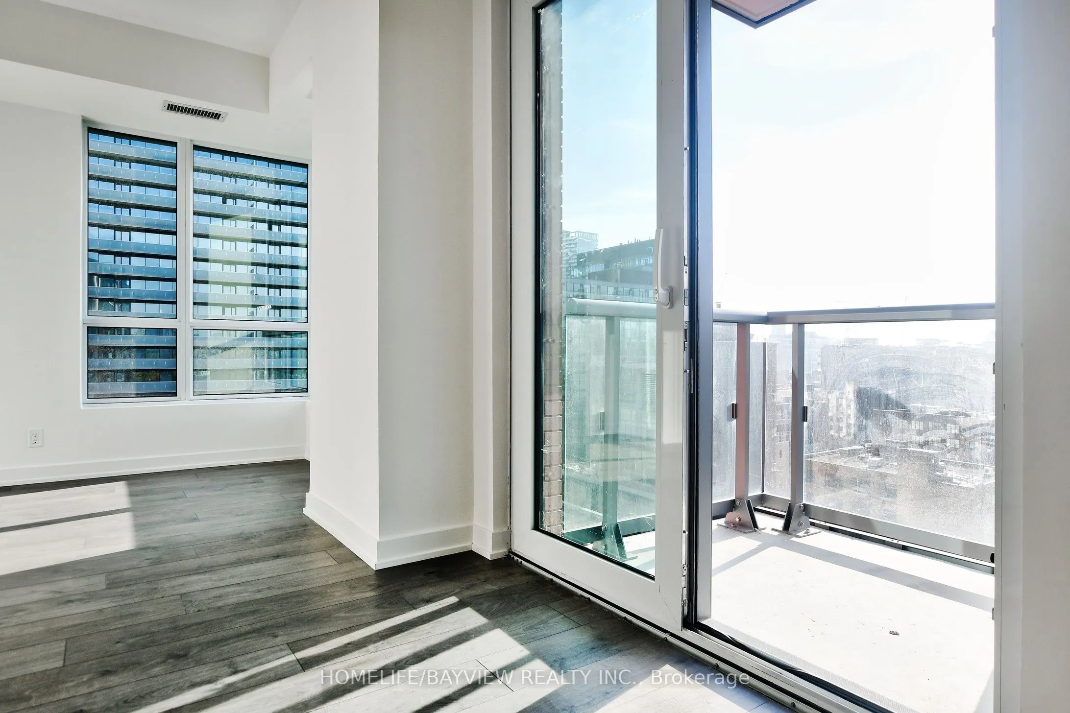 108 Peter Street, #1217