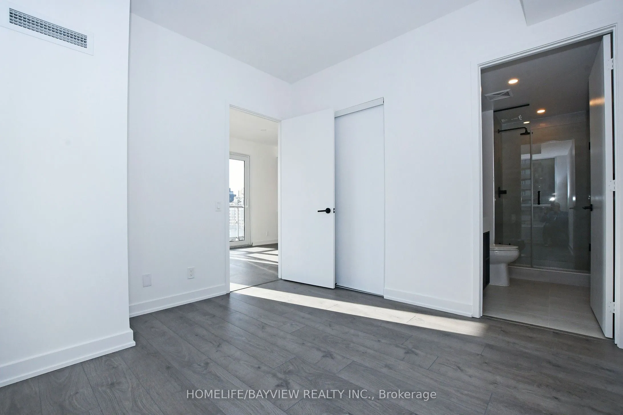 108 Peter Street, #1217