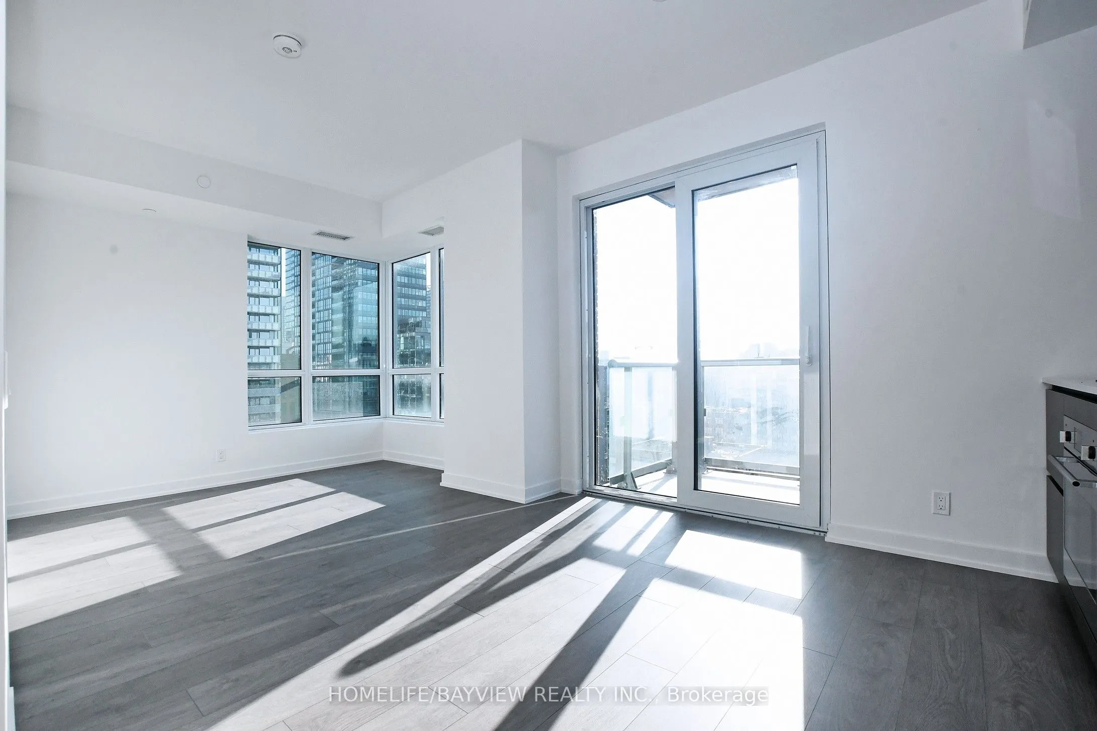 108 Peter Street, #1217