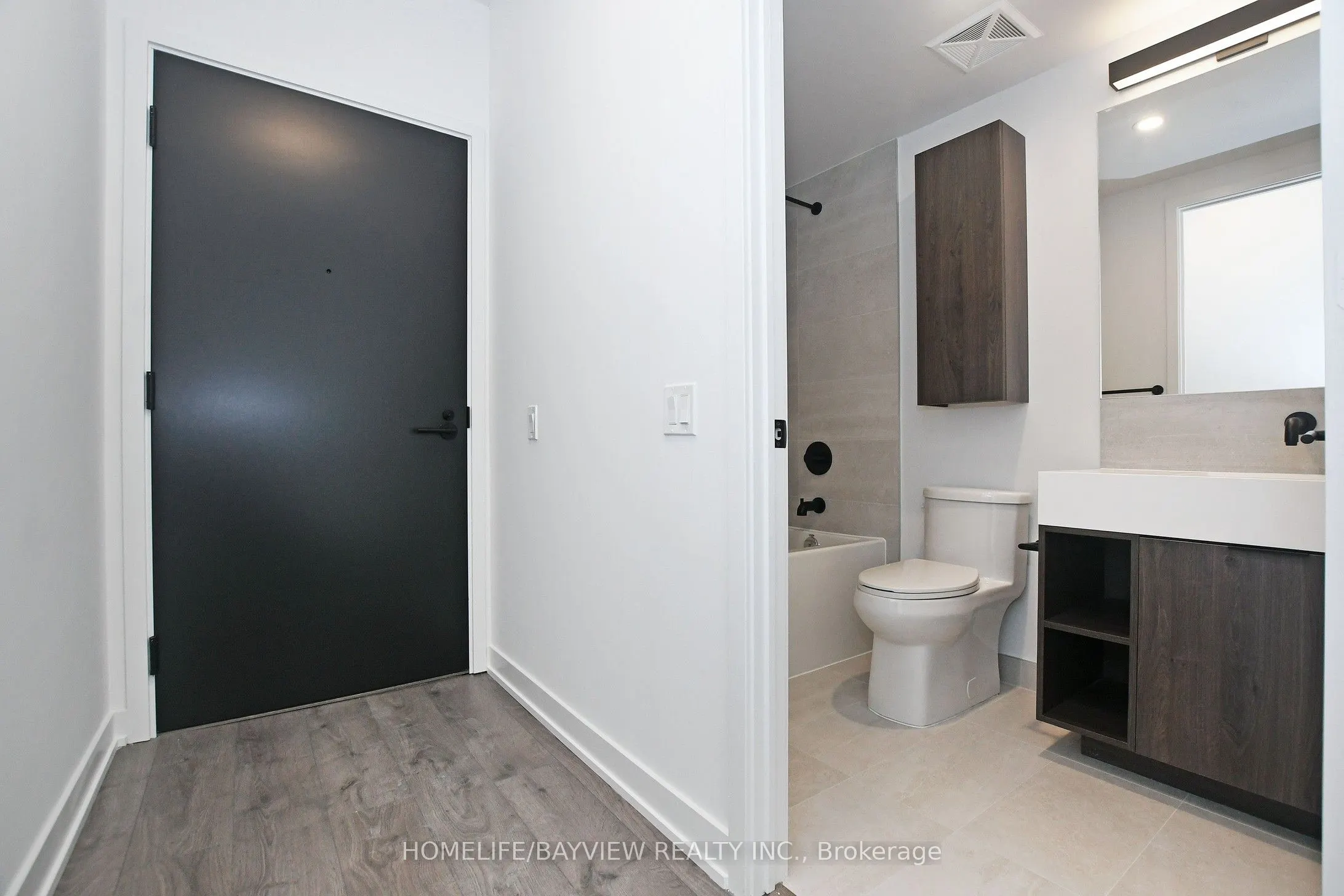 108 Peter Street, #1217